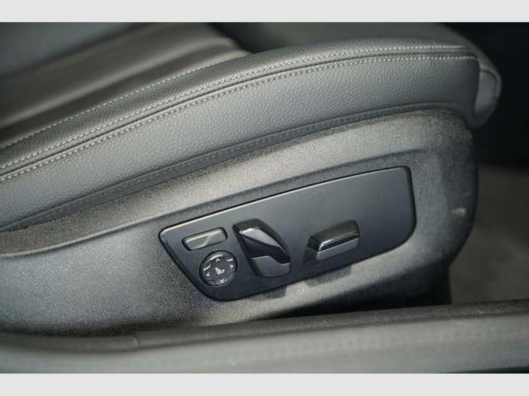 BMW 540 d Touring xD M Sport *2.H *ACC*Pano*HUD*AHK (2021) - Photo 16