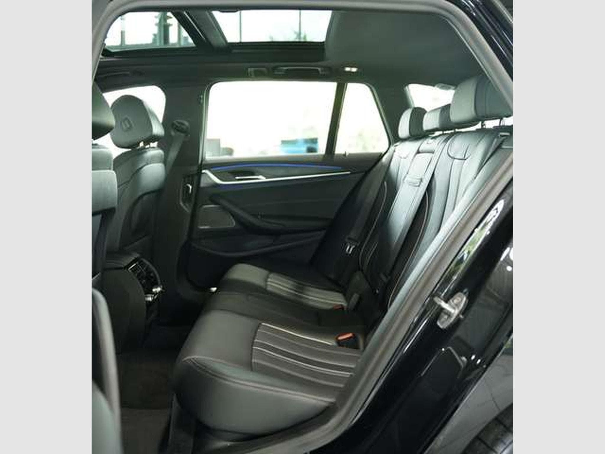 BMW 540 d Touring xD M Sport *2.H *ACC*Pano*HUD*AHK (2021) - Photo 24