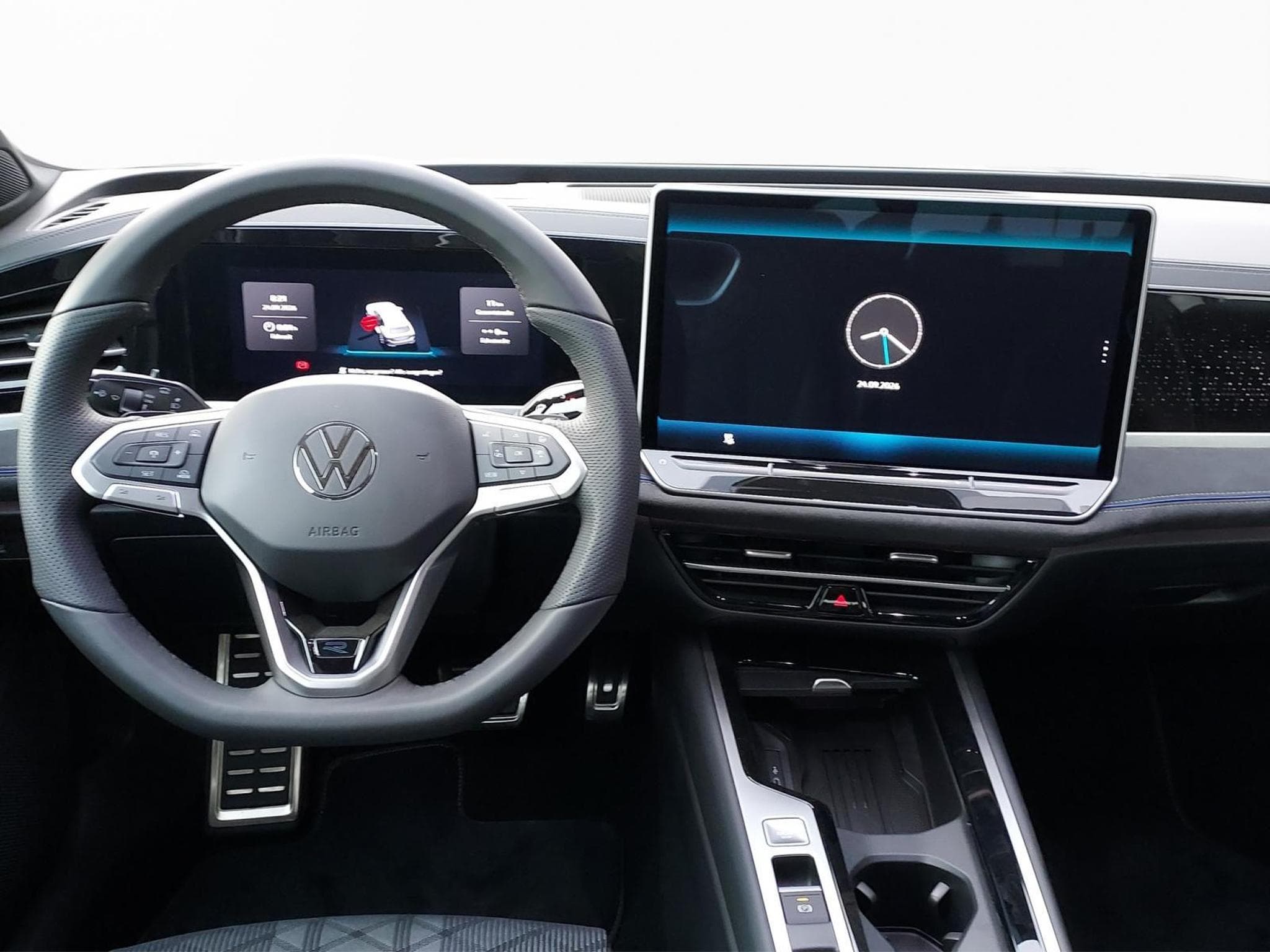 VW Passat R-Line (2026) - Photo 7