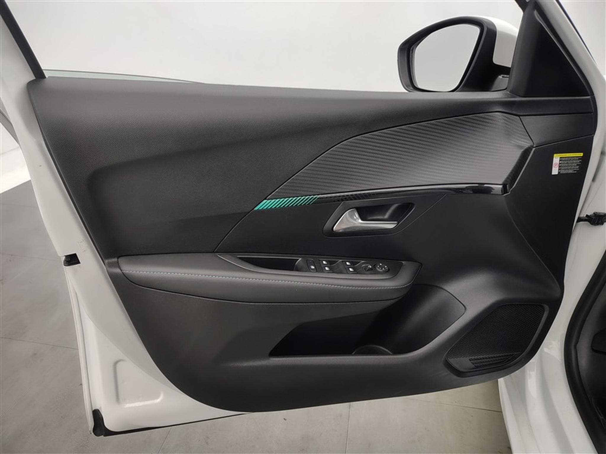 Peugeot 208 1.2i PureTech Allure CUIR/NAVI/PANO/LED/JA (2020) - Photo 17