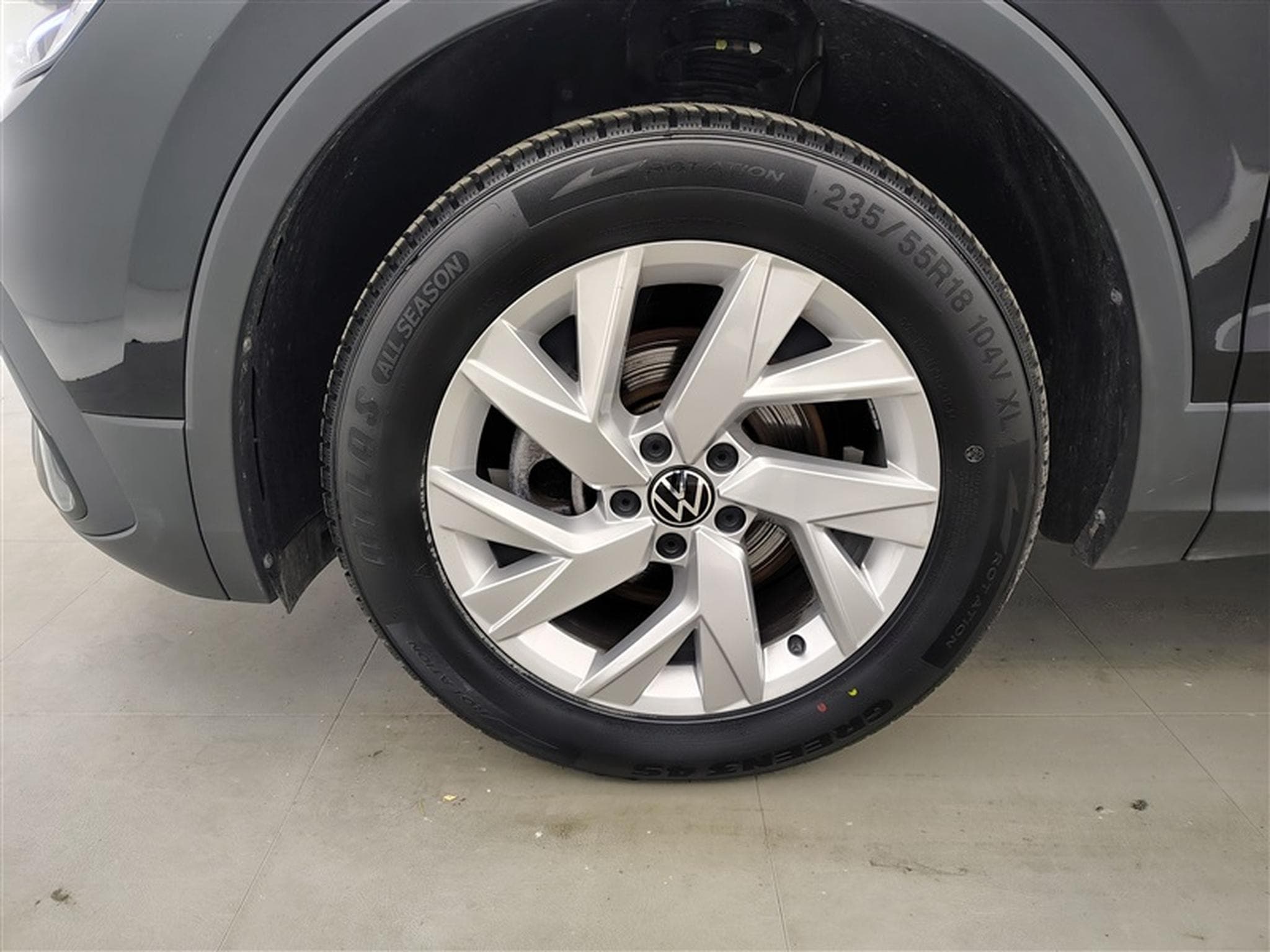 VW Tiguan 1.5 TSI 150Cv DSG Life 7PL / NAVI / FULL LED / ATT-REM (2025) - Foto 6