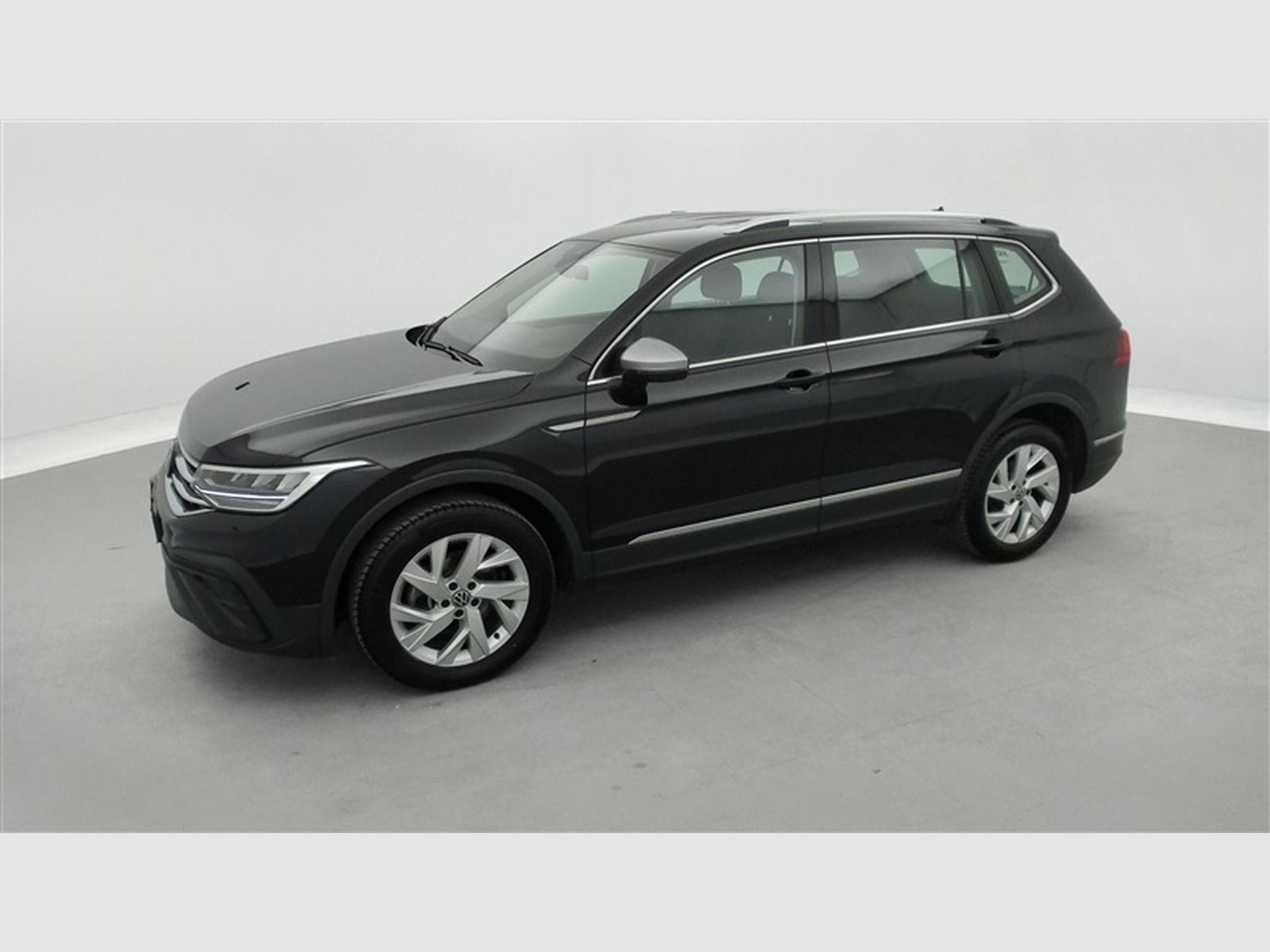 VW Tiguan 1.5 TSI 150Cv DSG Life 7PL / NAVI / FULL LED / ATT-REM (2025) - Foto 21