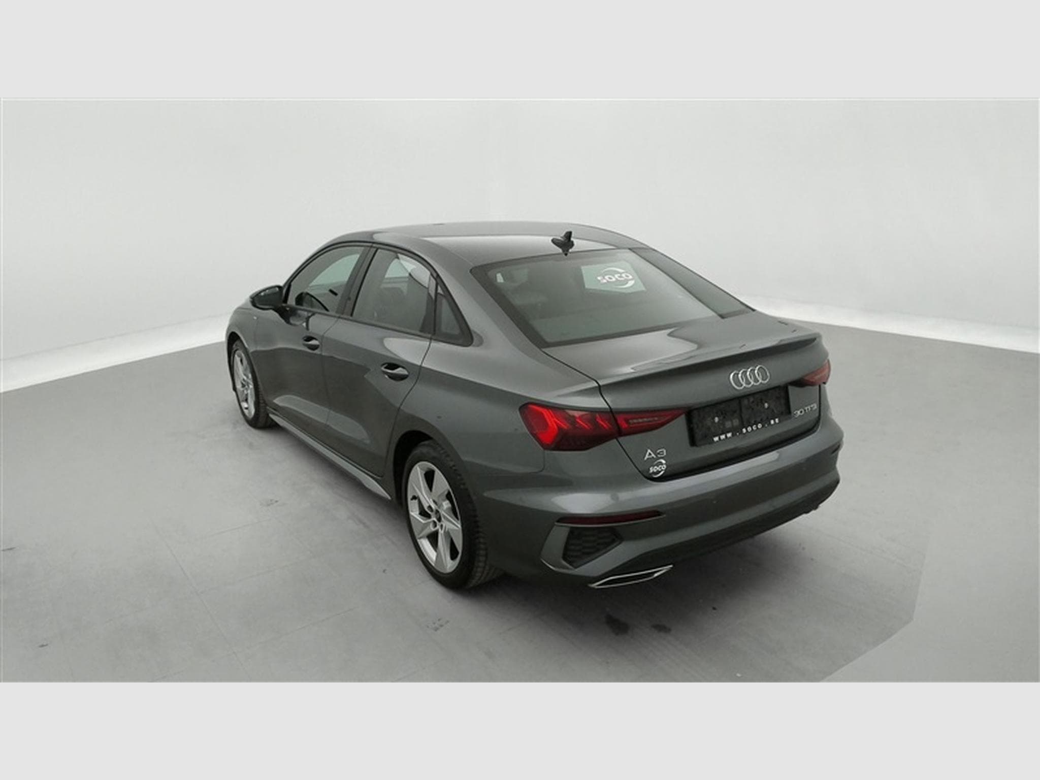 Audi A3 30 TFSI S-Line S tronic Cuir / Navi / Led / PDC av+ar (2024) - Photo 2
