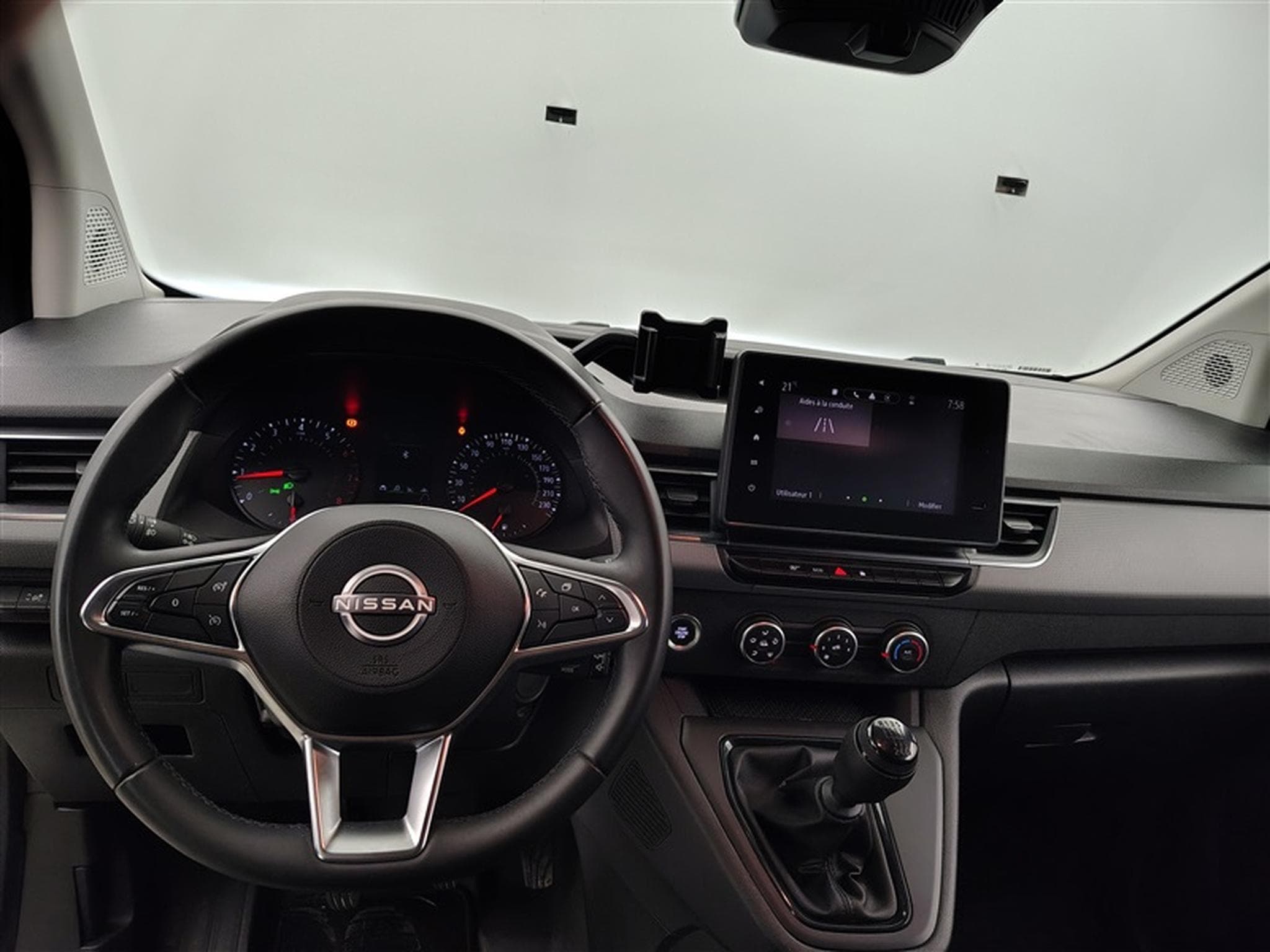 Nissan Townstar 1.3 DIG-T L1H1 CARPLAY / CAMERA / PDC (2023) - Photo 9
