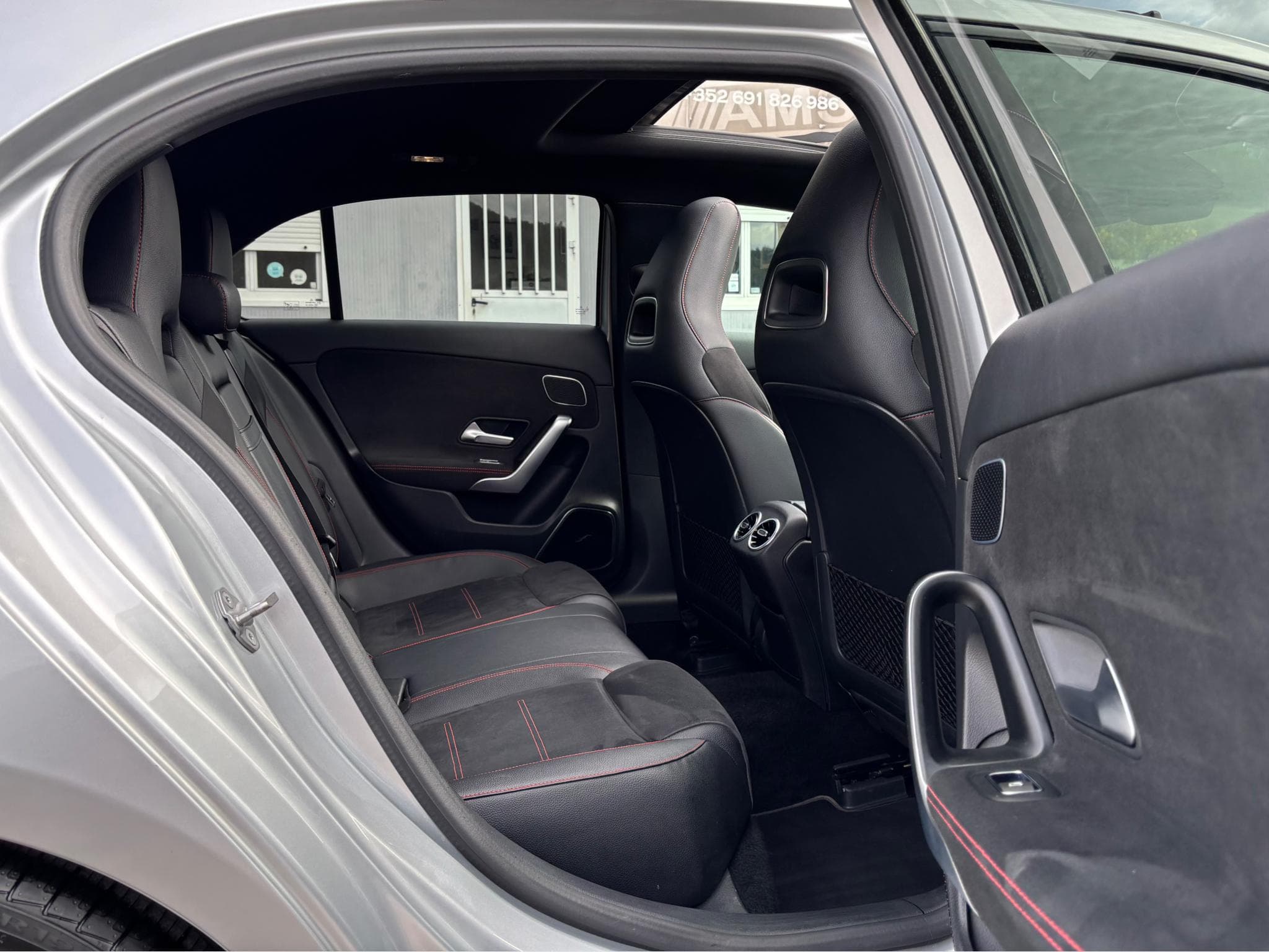 Mercedes A 250 A 250 AMG LINE 7G-DCT (2019) - Foto 14