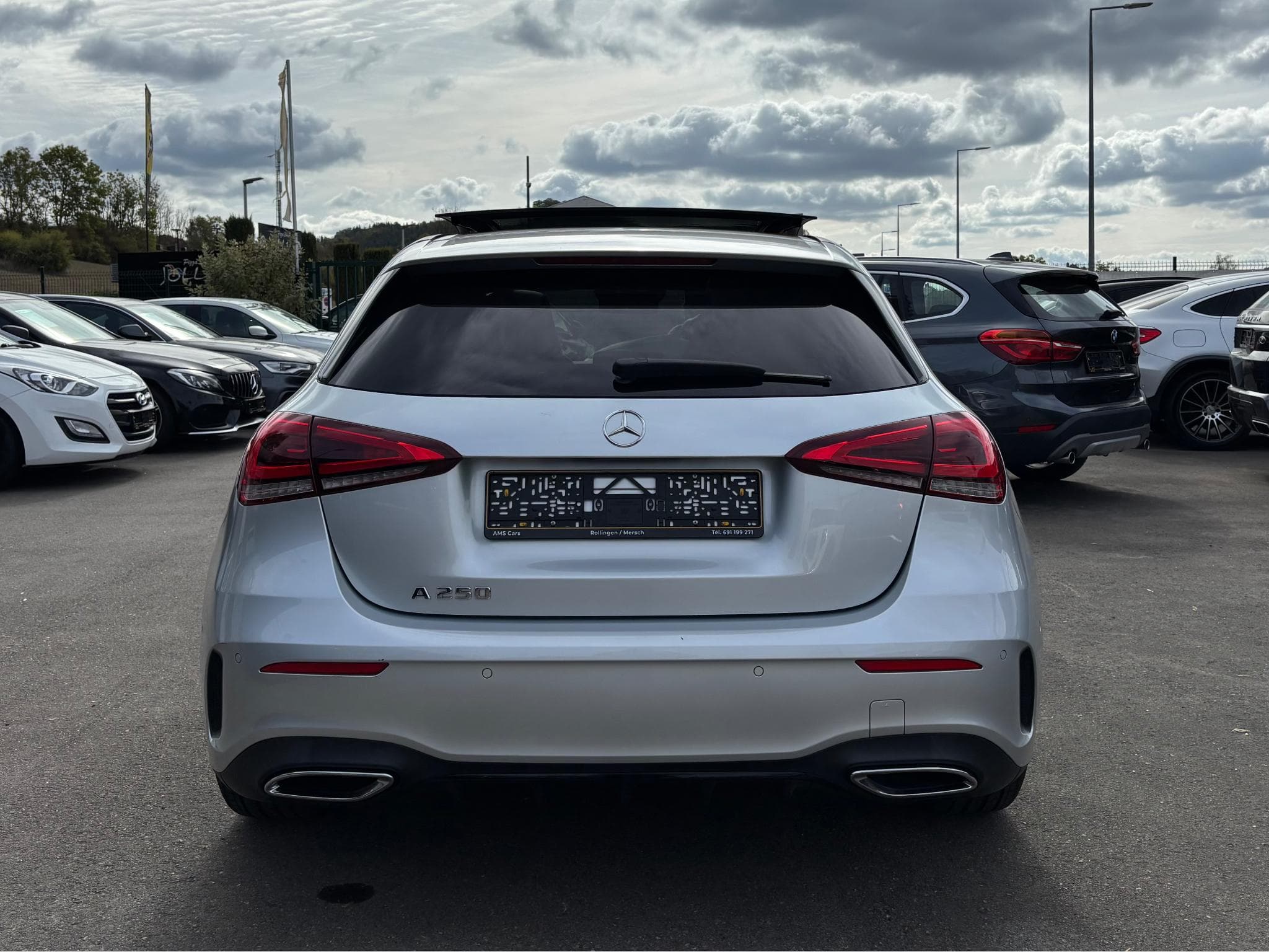 Mercedes A 250 A 250 AMG LINE 7G-DCT (2019) - Foto 6
