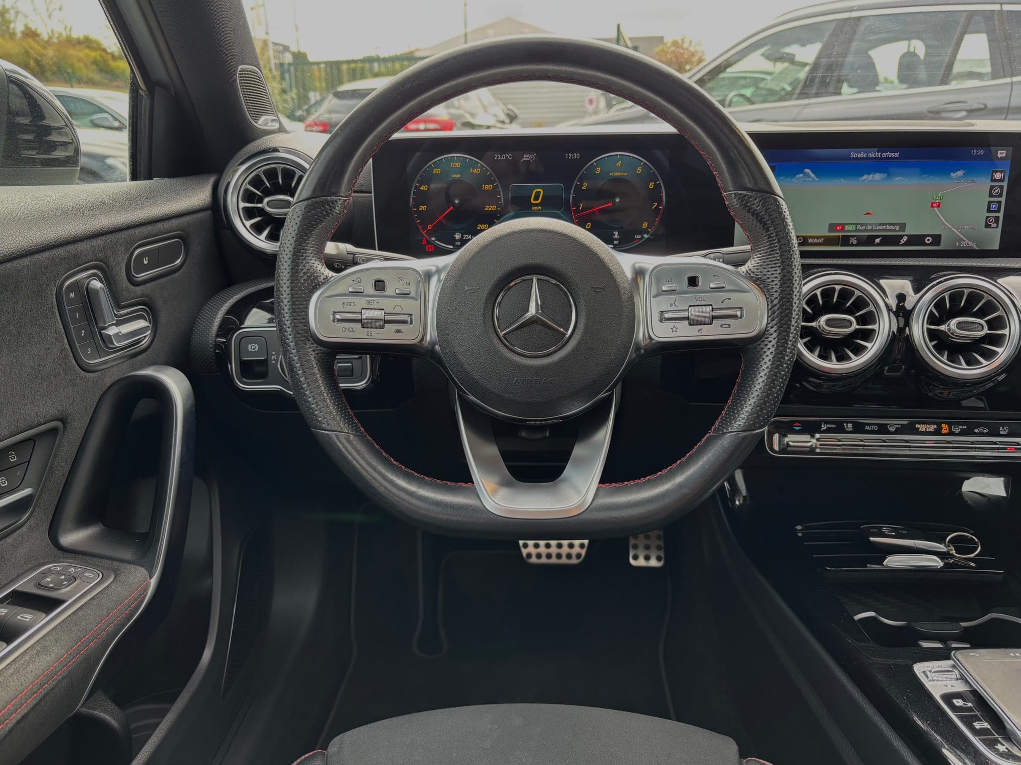 Mercedes A 250 A 250 AMG LINE 7G-DCT (2019) - Foto 9