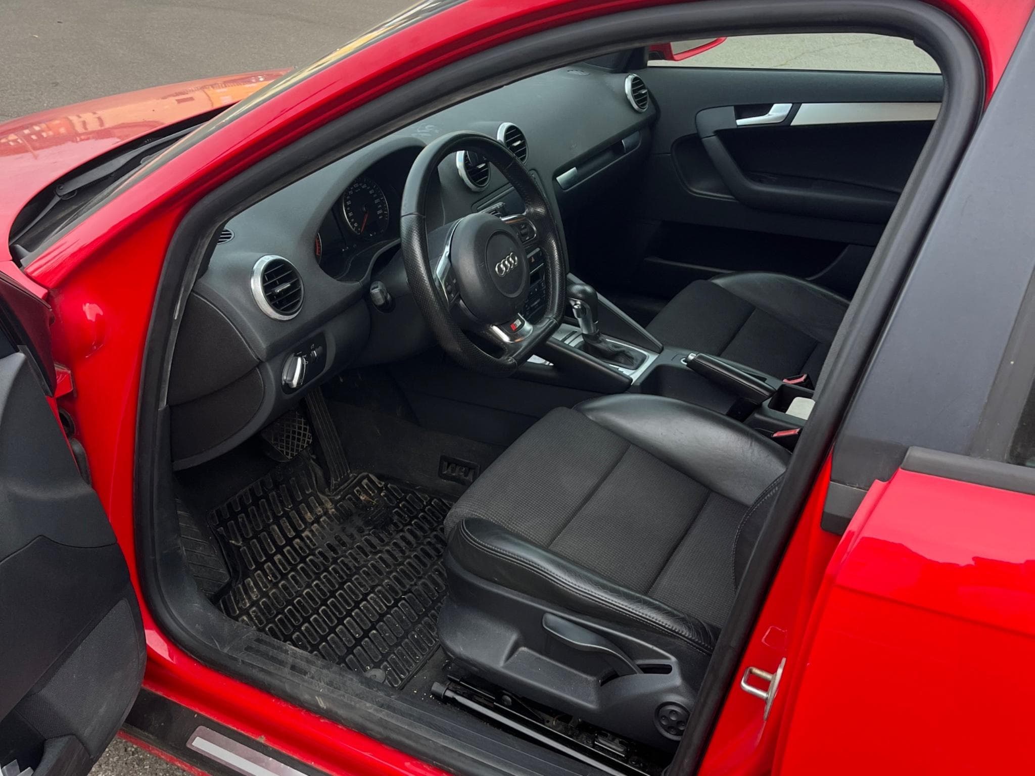 Audi A3 S-line (2010) - Photo 4