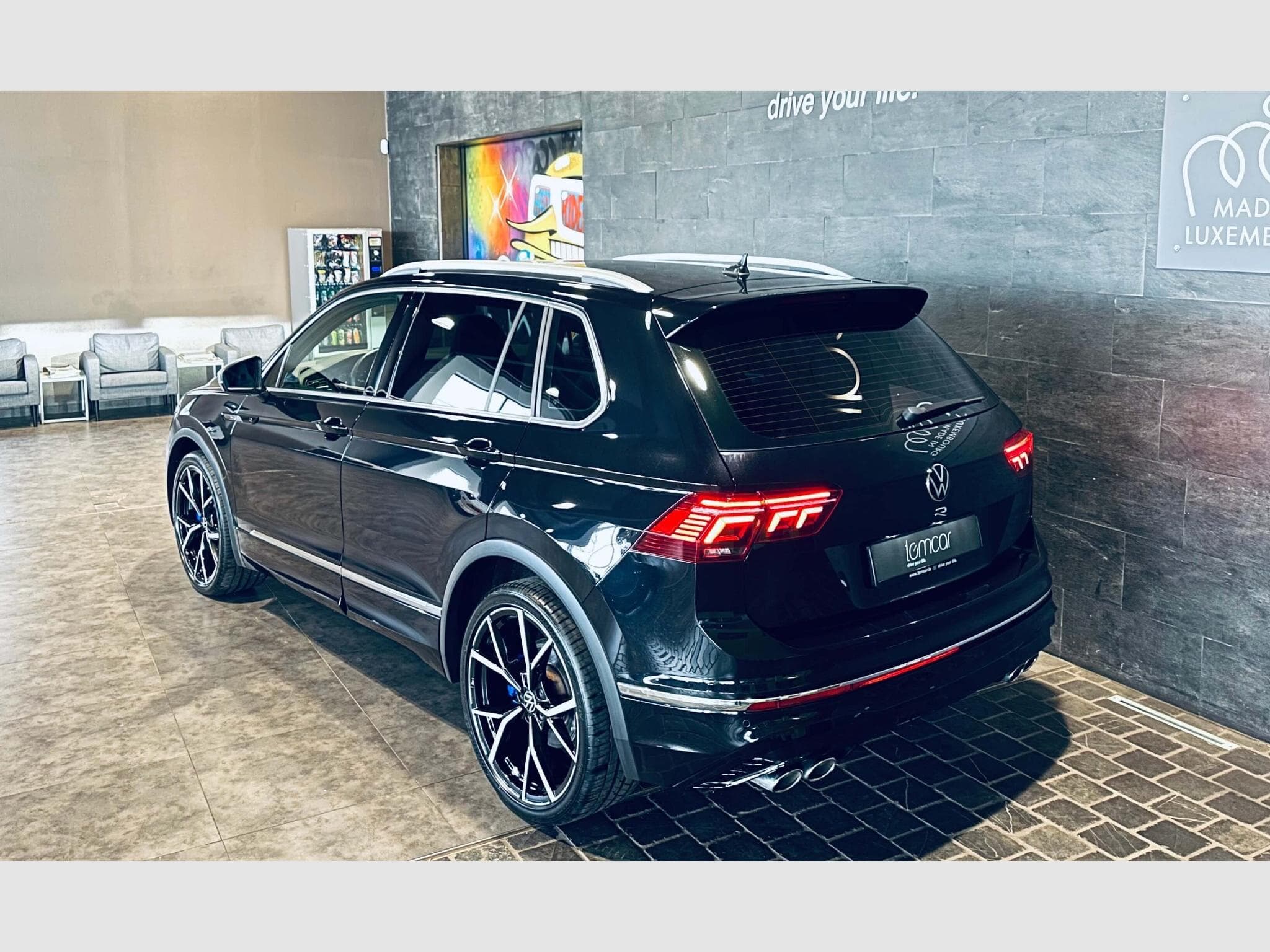 VW Tiguan TIGUAN R 4MOTION TSI DSG (2022) - Photo 5