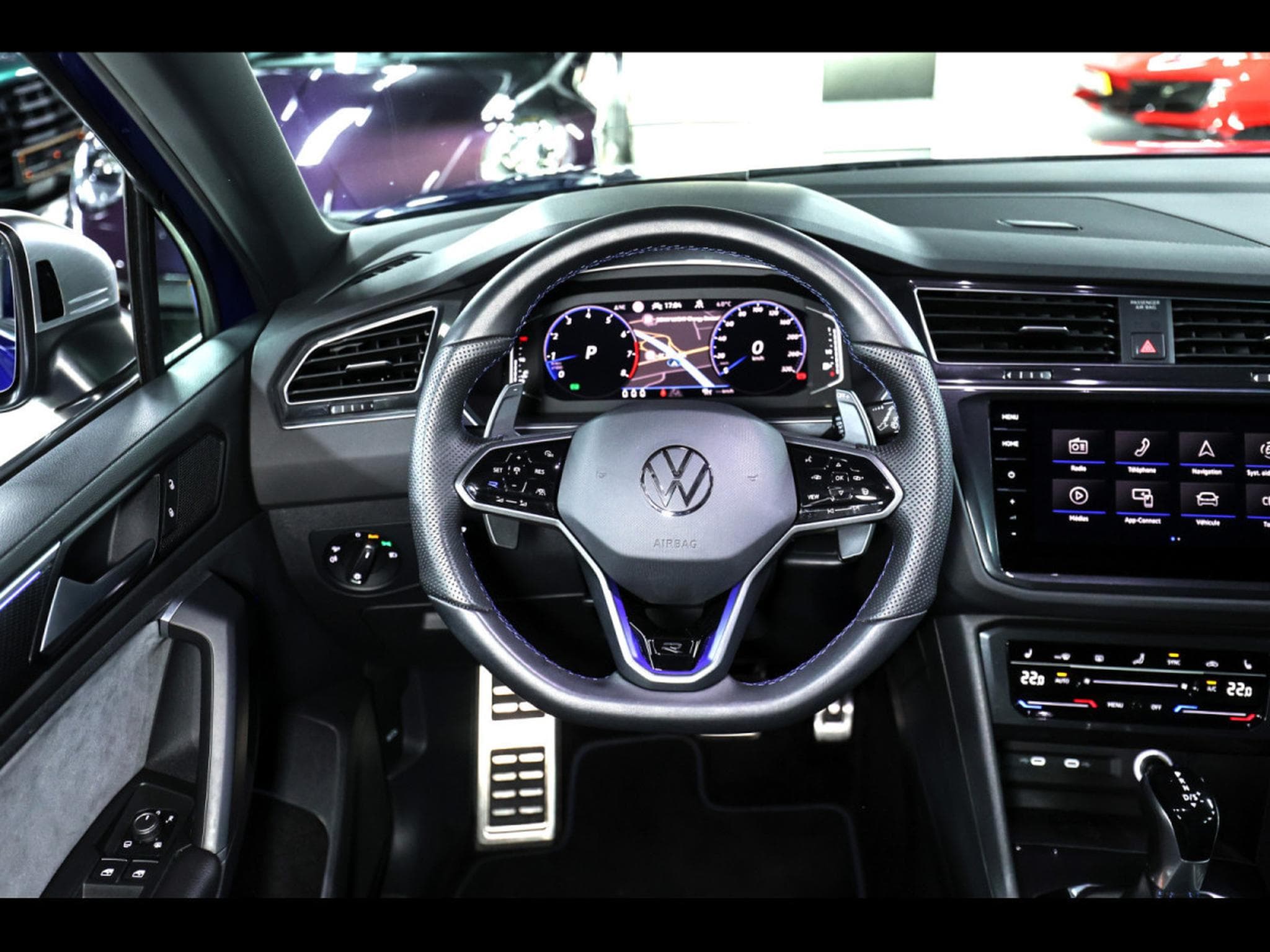 VW Tiguan 2.0 TSI 320 R 4MOTION - LAPIZ BLUE (2021) - Photo 17