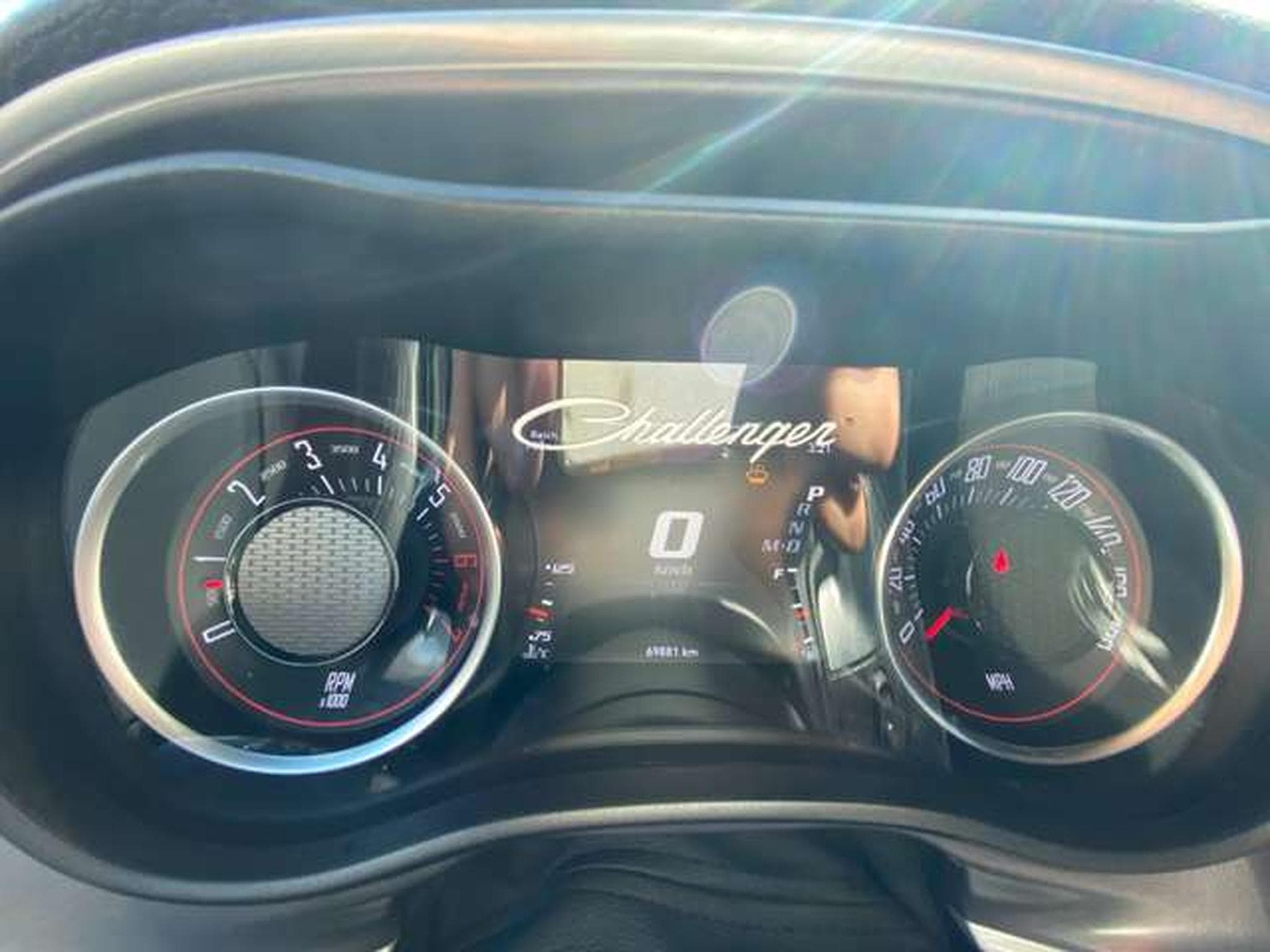 Dodge Challenger Challenger Automatik 392 Hemi Scat Pack Shaker Jusqu'à 36 mo (2020) - Photo 17