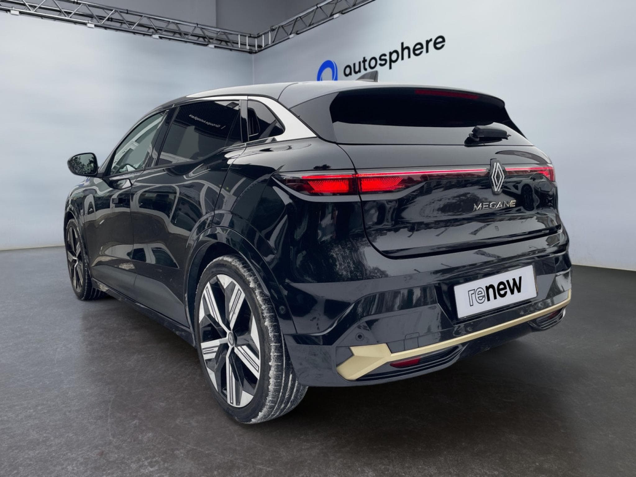 Renault Megane Iconic EV60 220hp Optimum charge (2022) - Photo 3