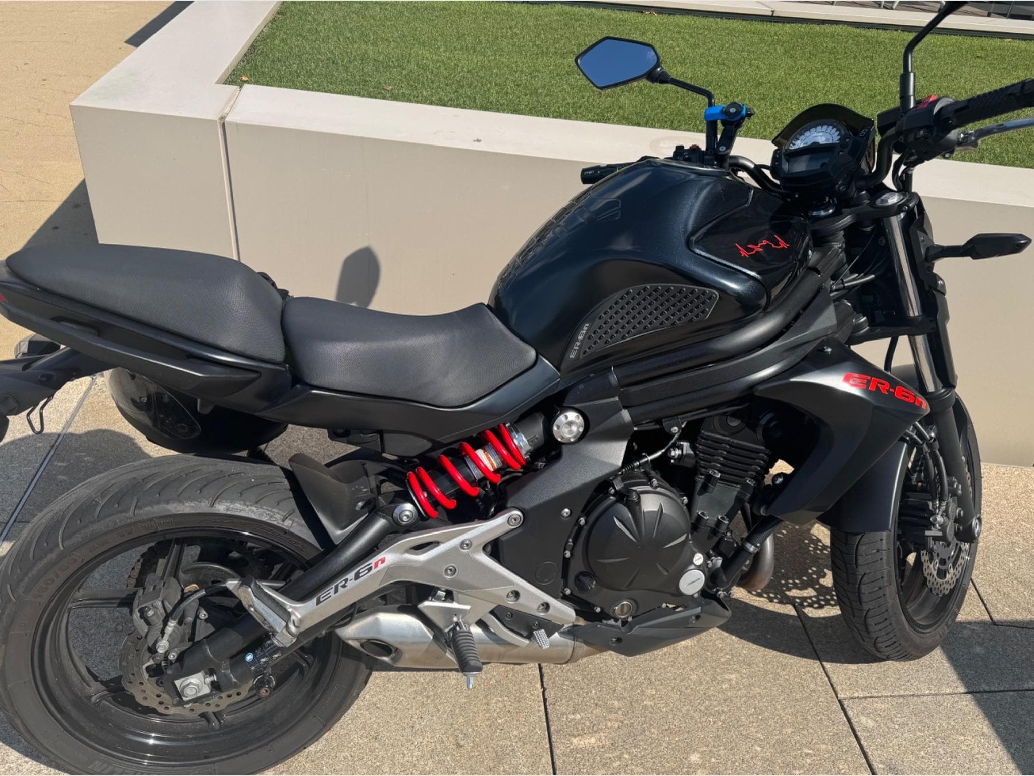 Kawasaki ER6 er6n (2013) - Photo 1