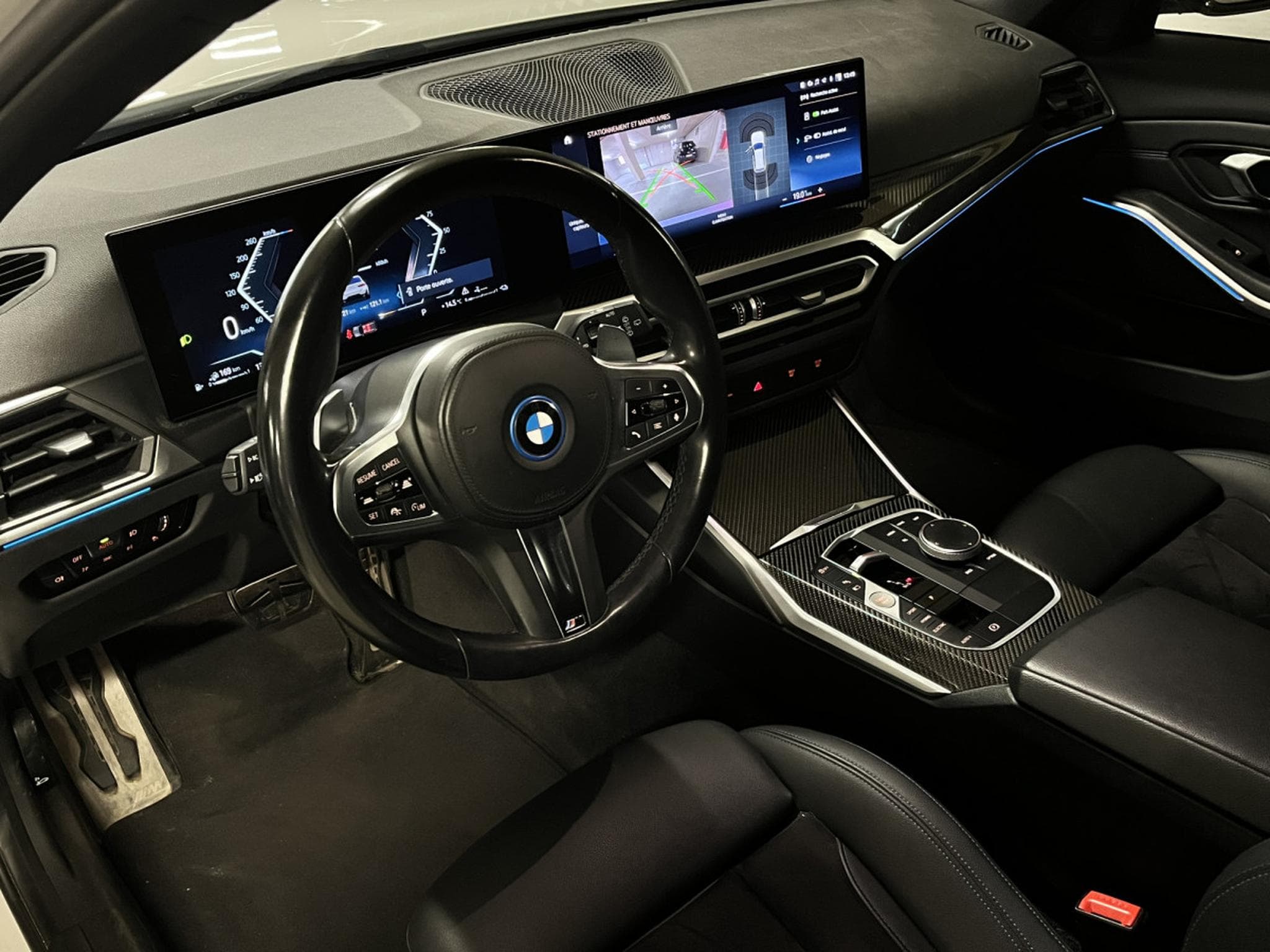 BMW 330 330e TOURING/ PACK M/ CARBON (2023) - Photo 7
