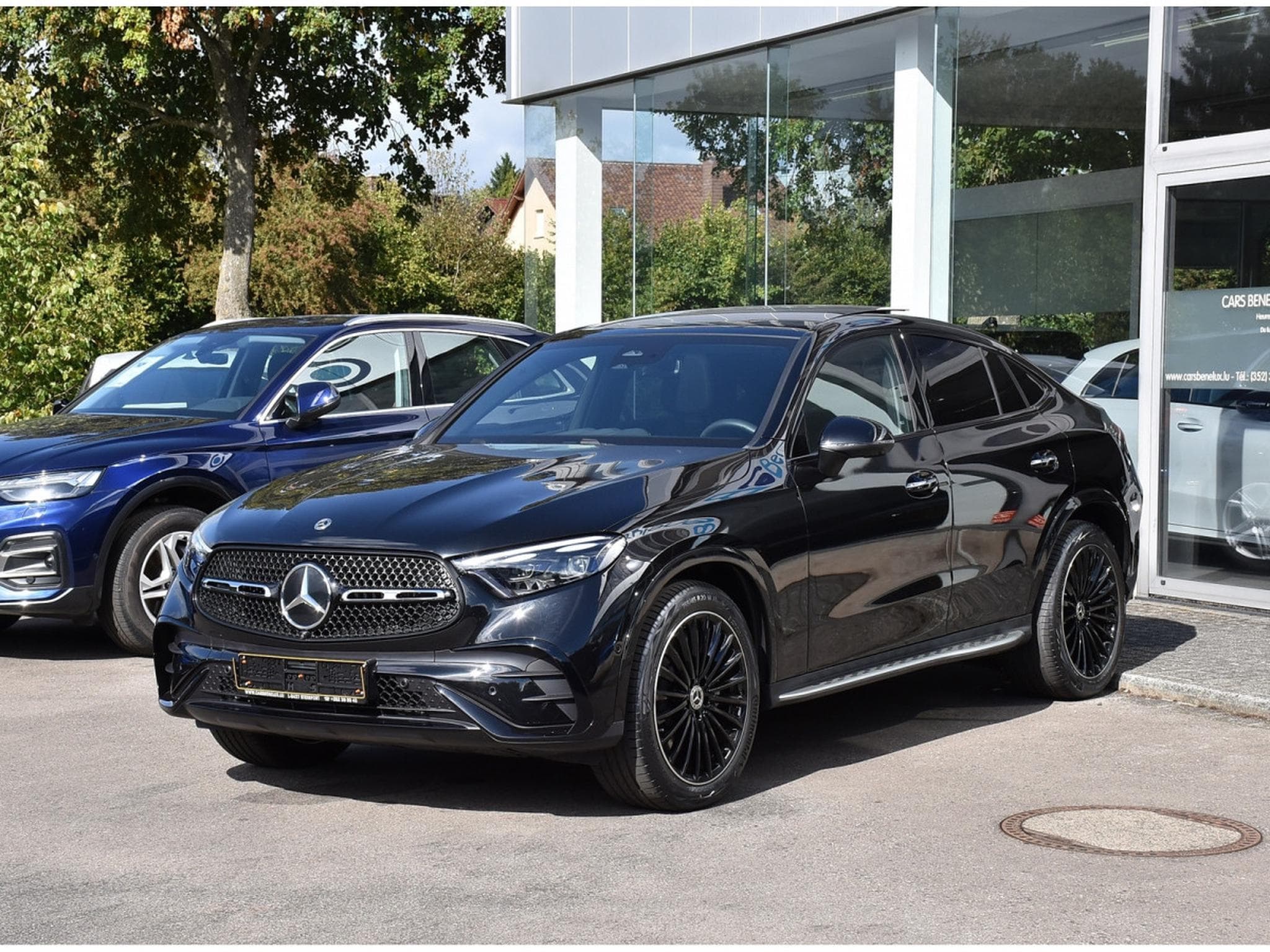 Mercedes GLC 220 CDI Coupe 4Matic AMG Line 9G PANO MEMO DIST ATT RMQ CAM360 (2026) - Photo 2