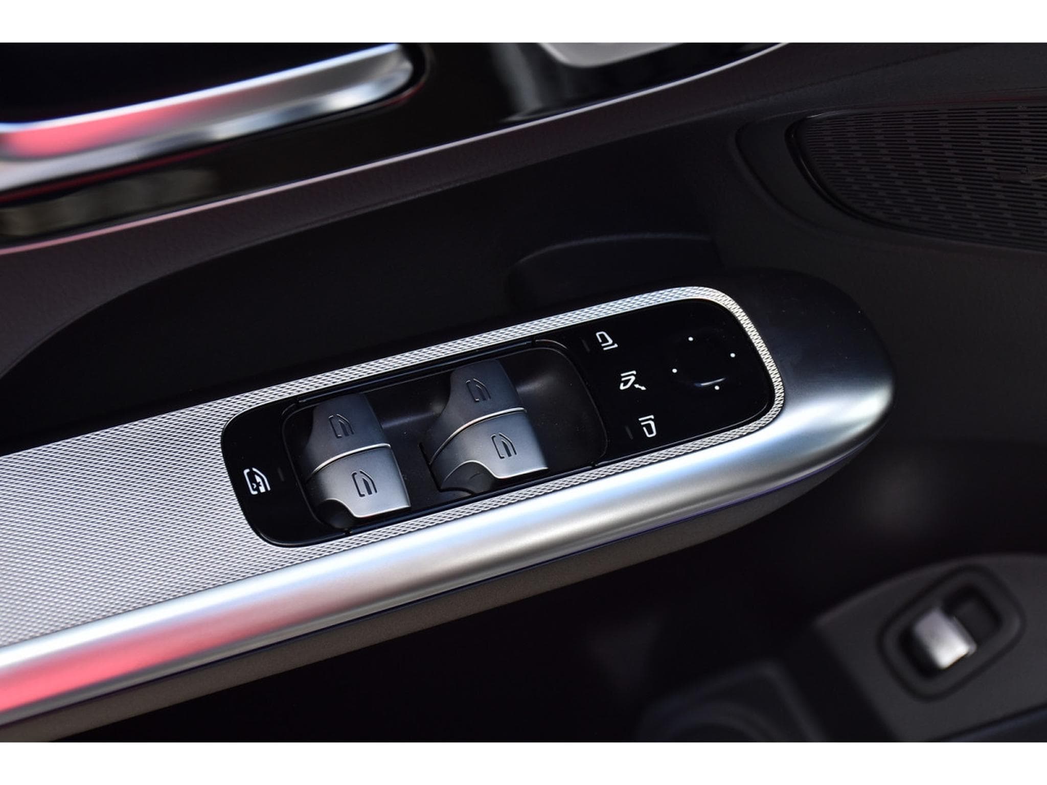 Mercedes GLC 220 CDI Coupe 4Matic AMG Line 9G PANO MEMO DIST ATT RMQ CAM360 (2026) - Photo 20