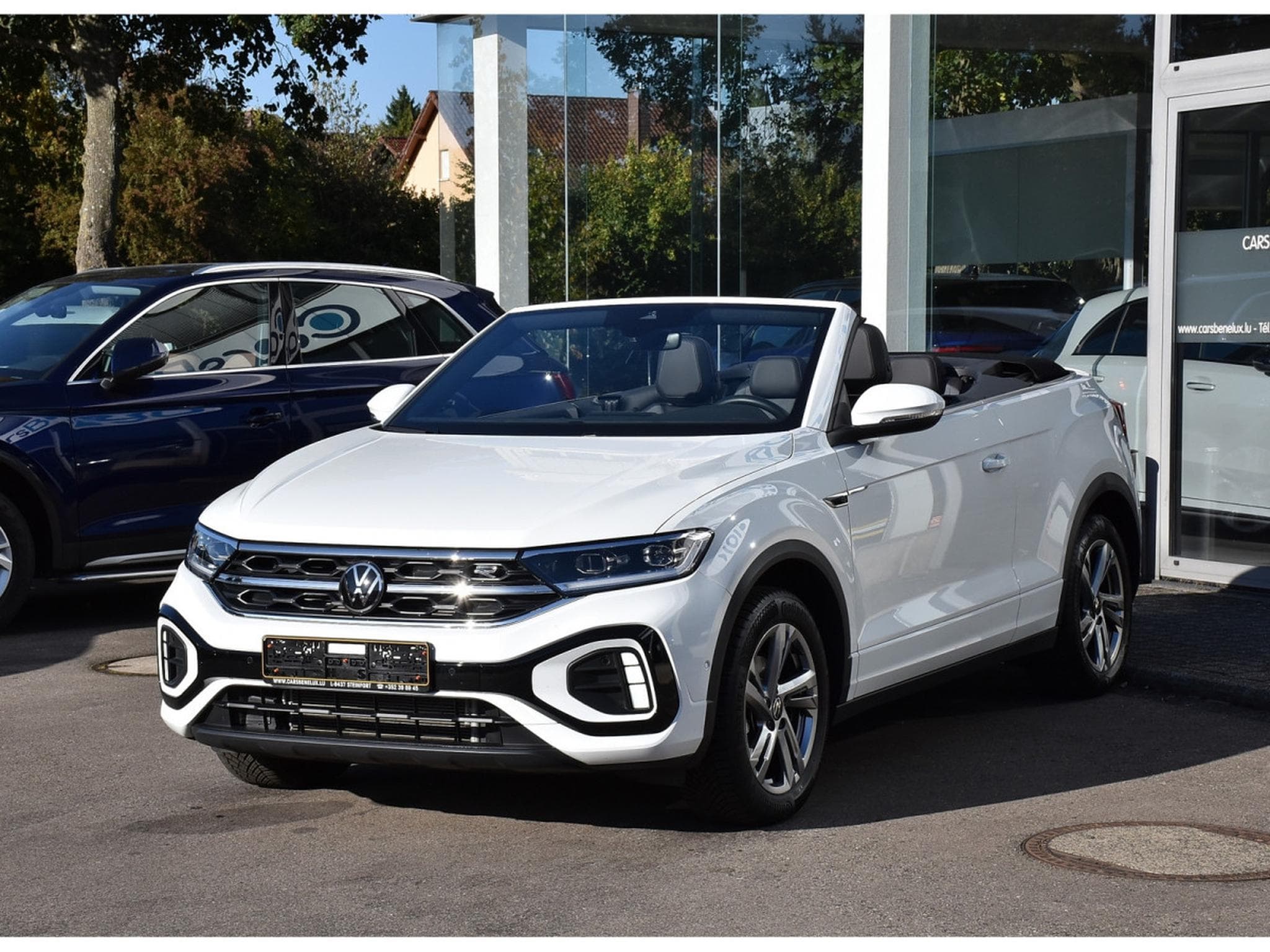 VW T-Roc Cabrio 1.5 TSI R-Line DSG ACC LANE PARK CAM 1° MAIN (2026) - Photo 2