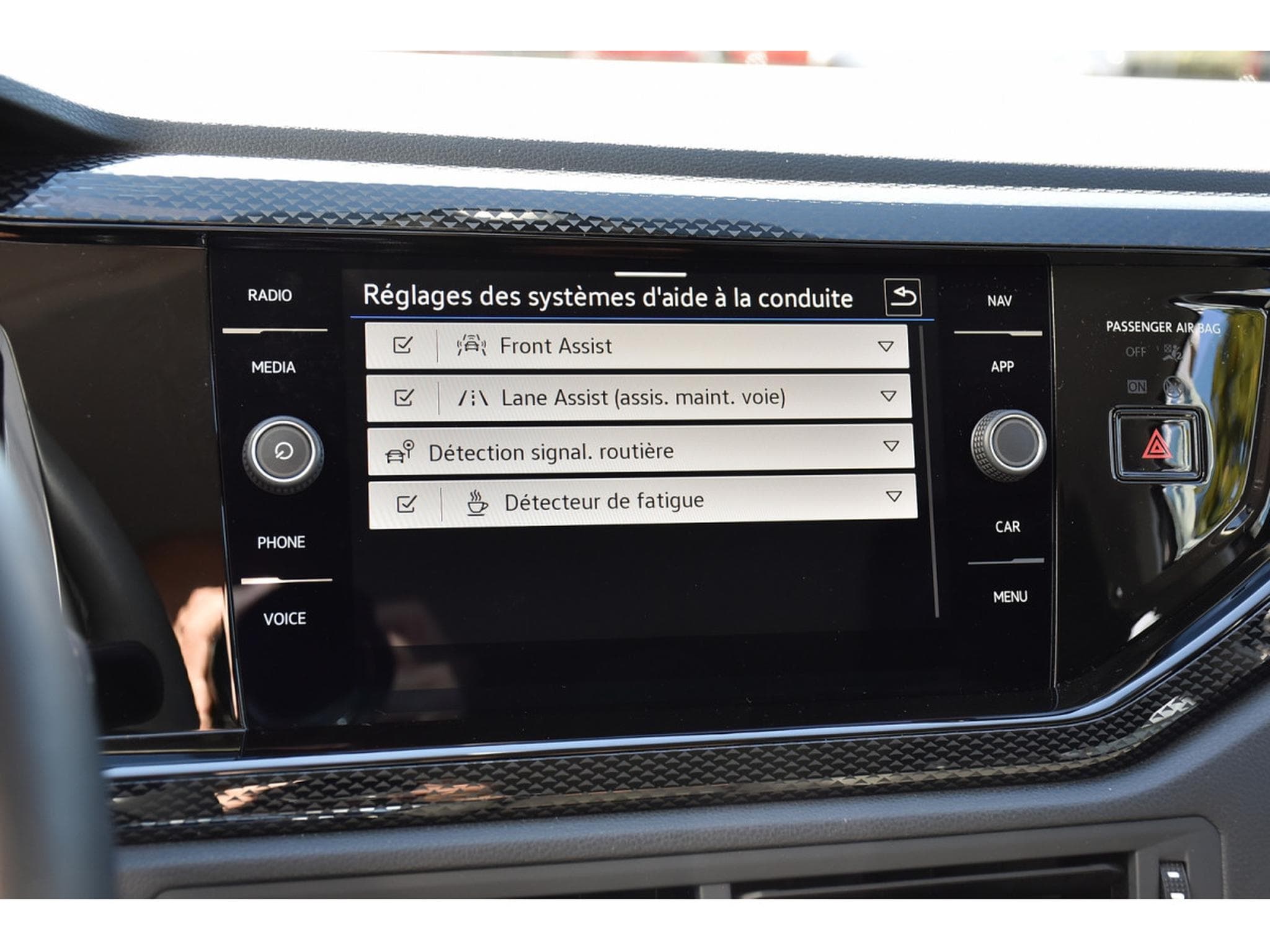VW Taigo 1.0 TSI Life DSG GPS CLIMA PDC 1° MAIN (2023) - Photo 14