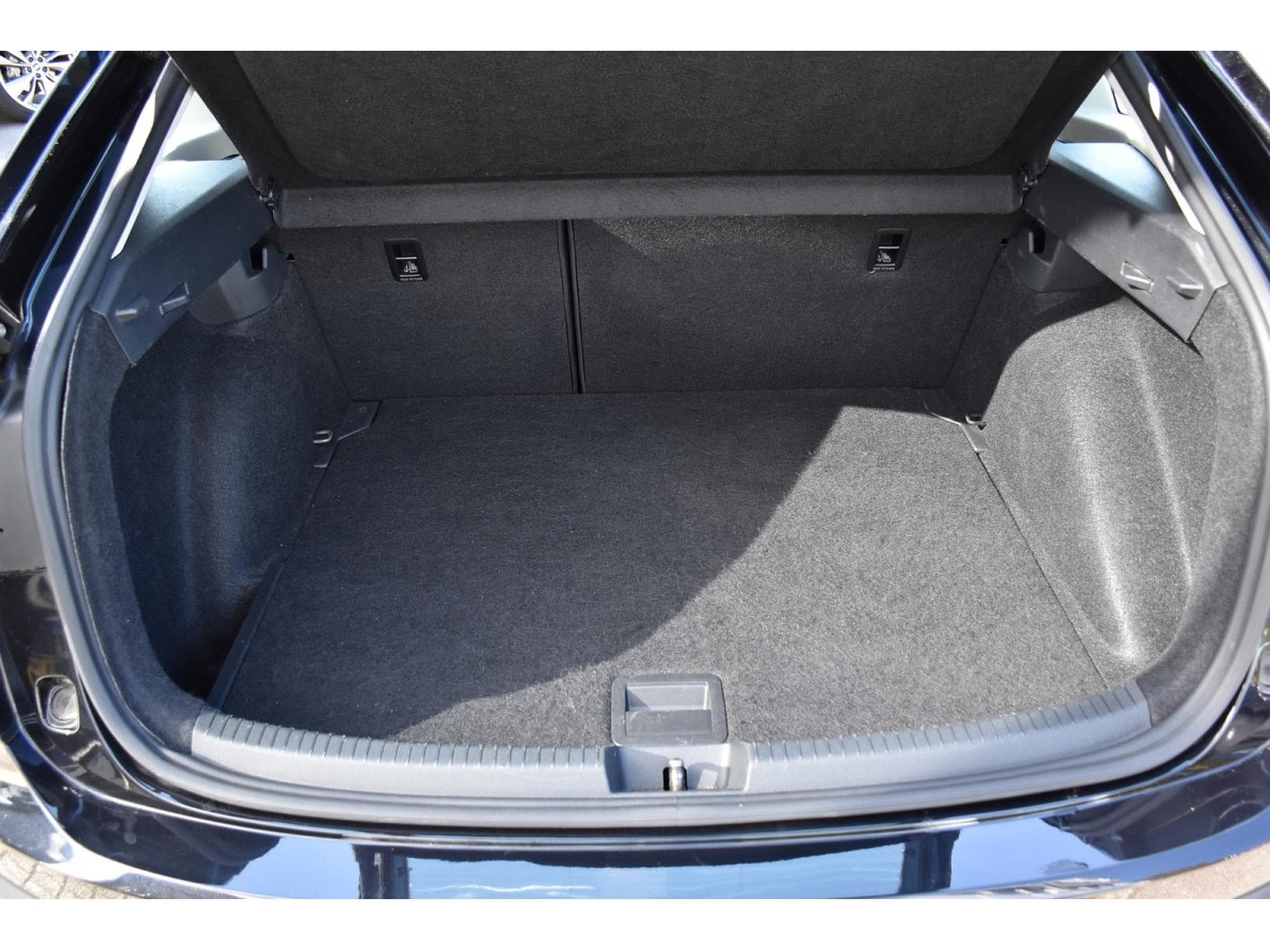 VW Taigo 1.0 TSI Life DSG GPS CLIMA PDC 1° MAIN (2023) - Photo 20