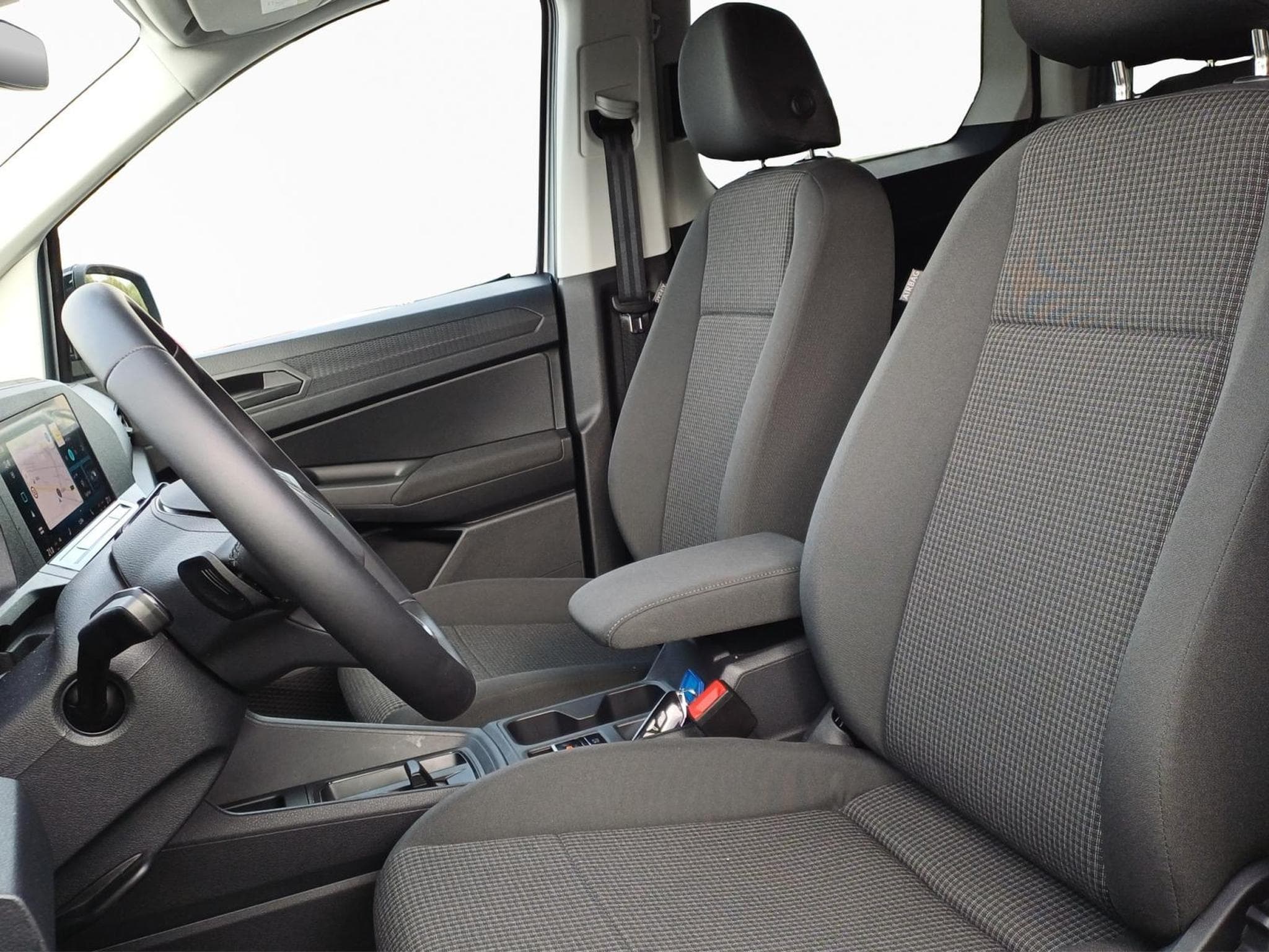 VW Caddy Base (2026) - Photo 9