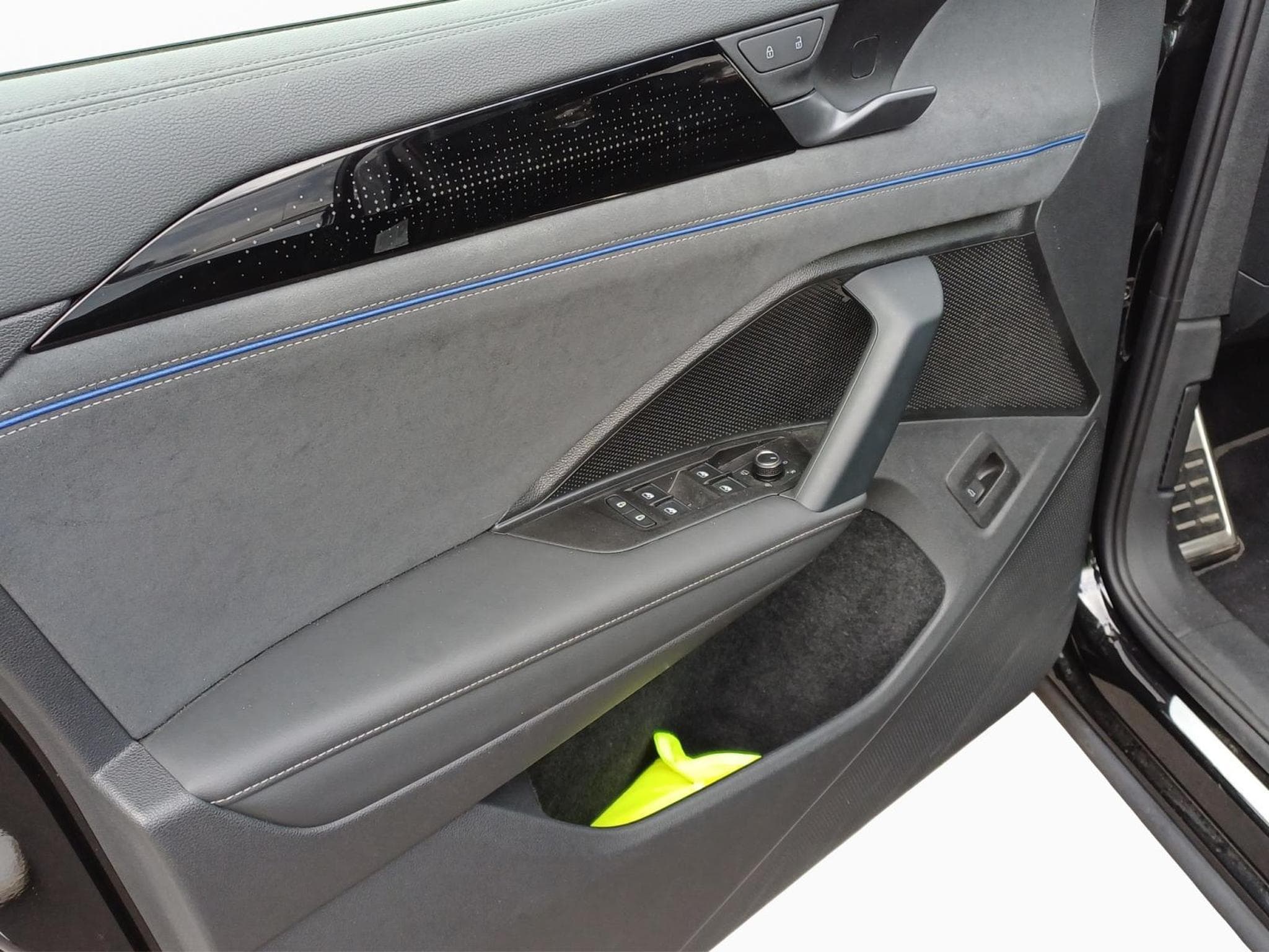 VW Tayron R-Line (2026) - Photo 14