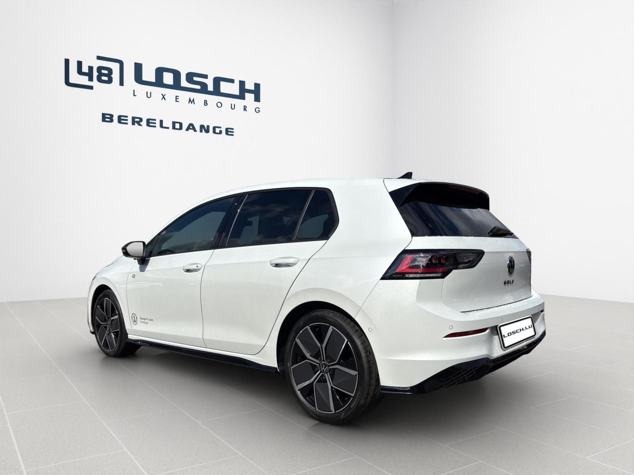 VW Golf R-Line (2026) - Photo 5
