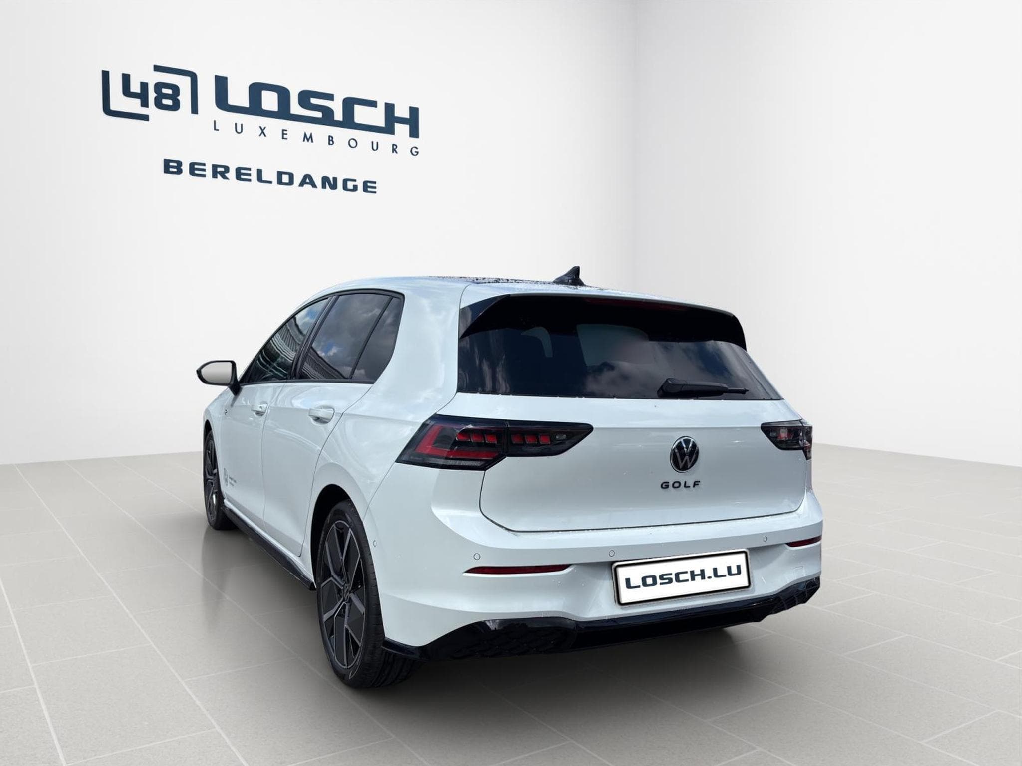 VW Golf R-Line (2026) - Photo 7