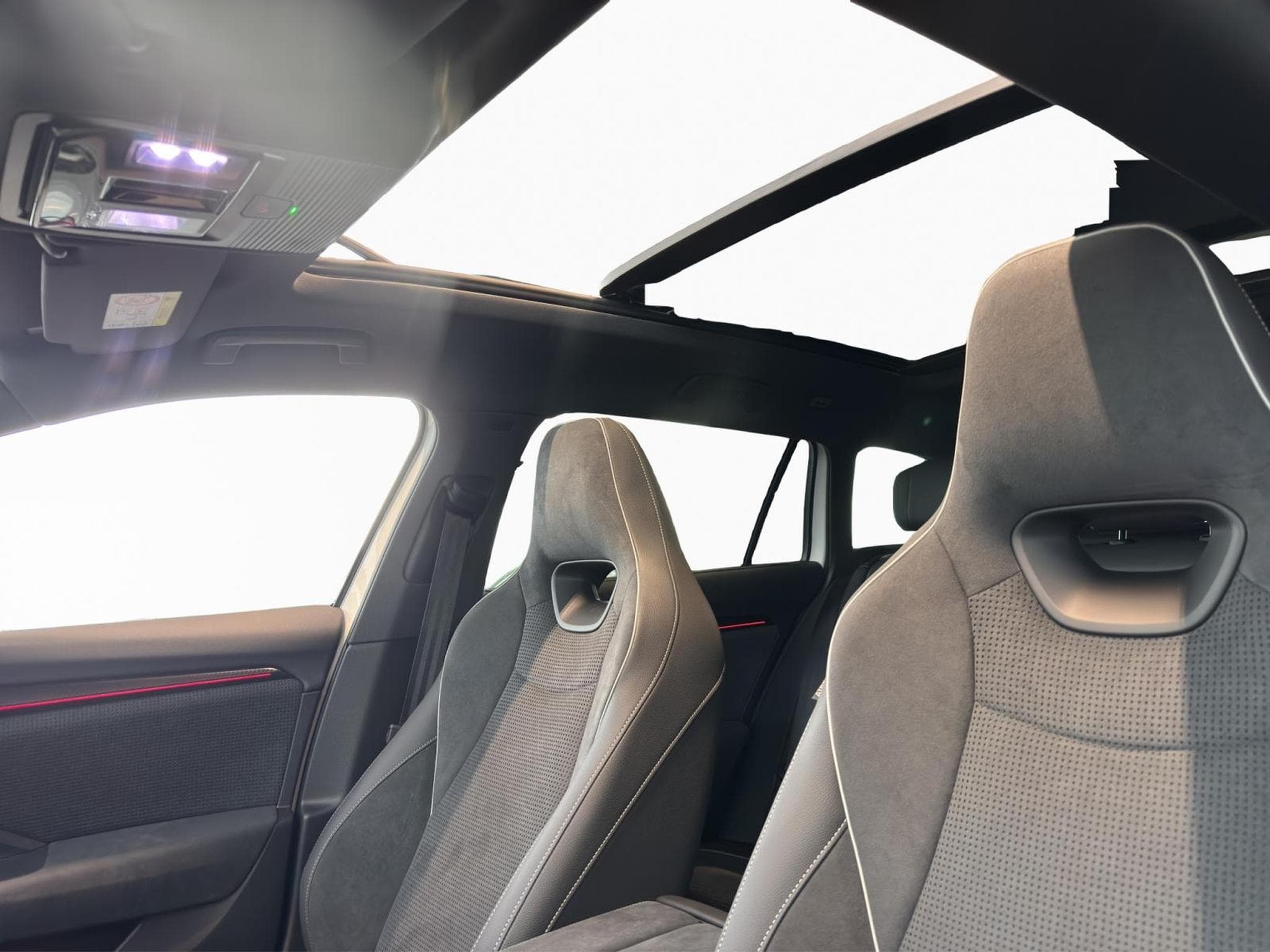 Skoda Superb Sportline (2025) - Foto 15