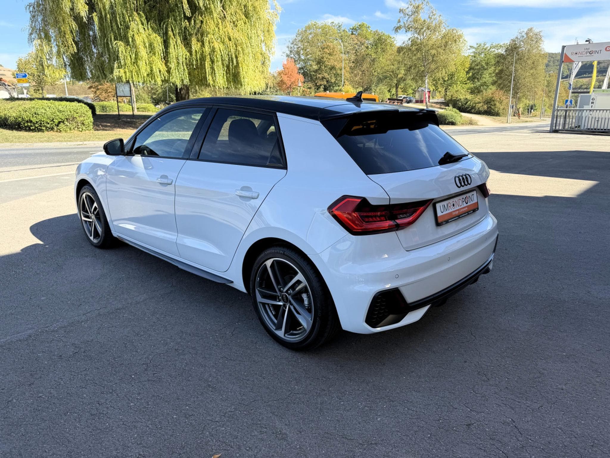 Audi A1 1.5L S line Black Edition (2026) - Photo 6
