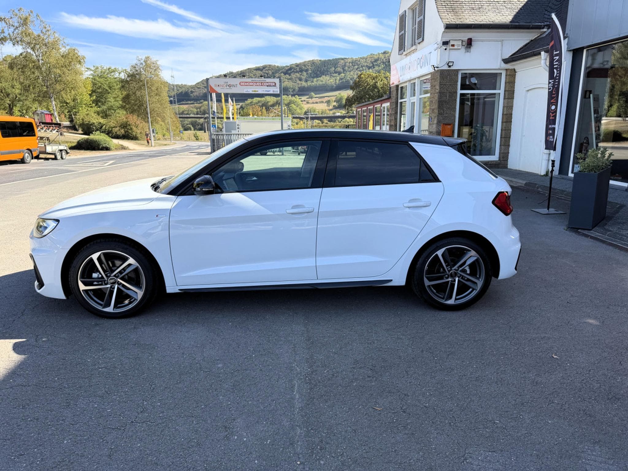 Audi A1 1.5L S line Black Edition (2026) - Photo 7