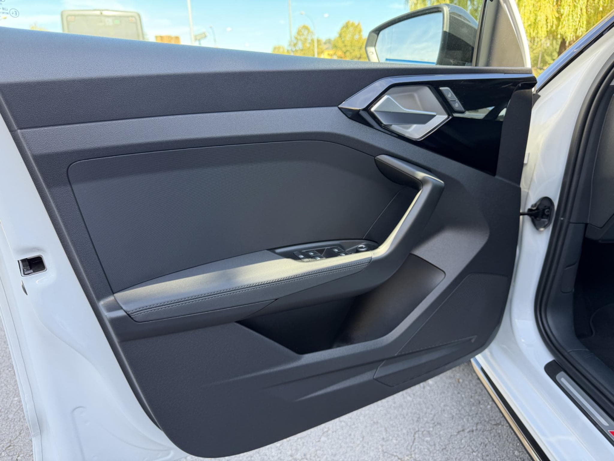 Audi A1 1.5L S line Black Edition (2026) - Photo 8