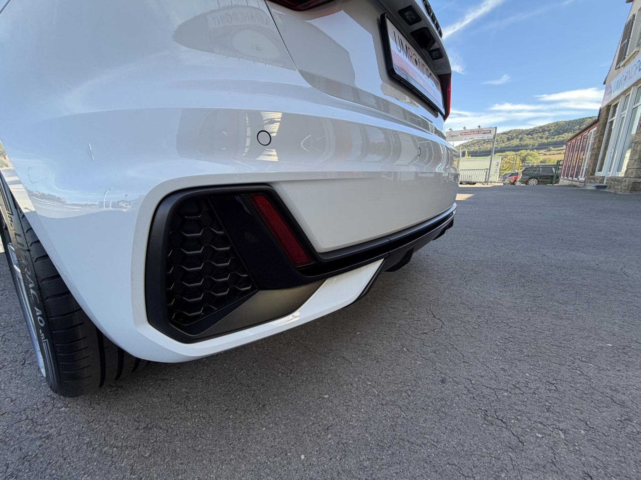 Audi A1 1.5L S line Black Edition (2026) - Photo 16