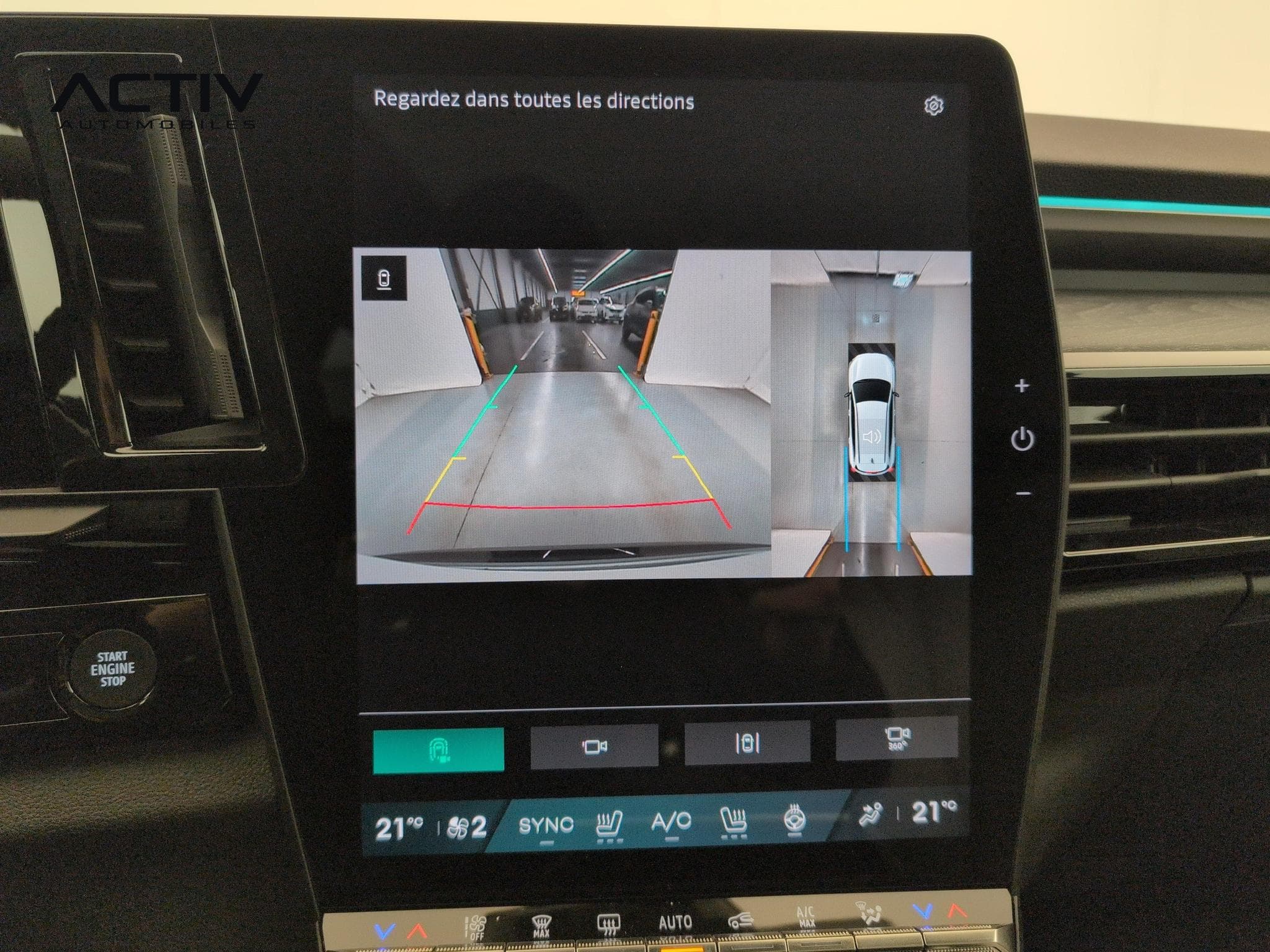 Renault Espace Espace full hybrid E-Tech 200 ch 7pl Iconic (2026) - Foto 18