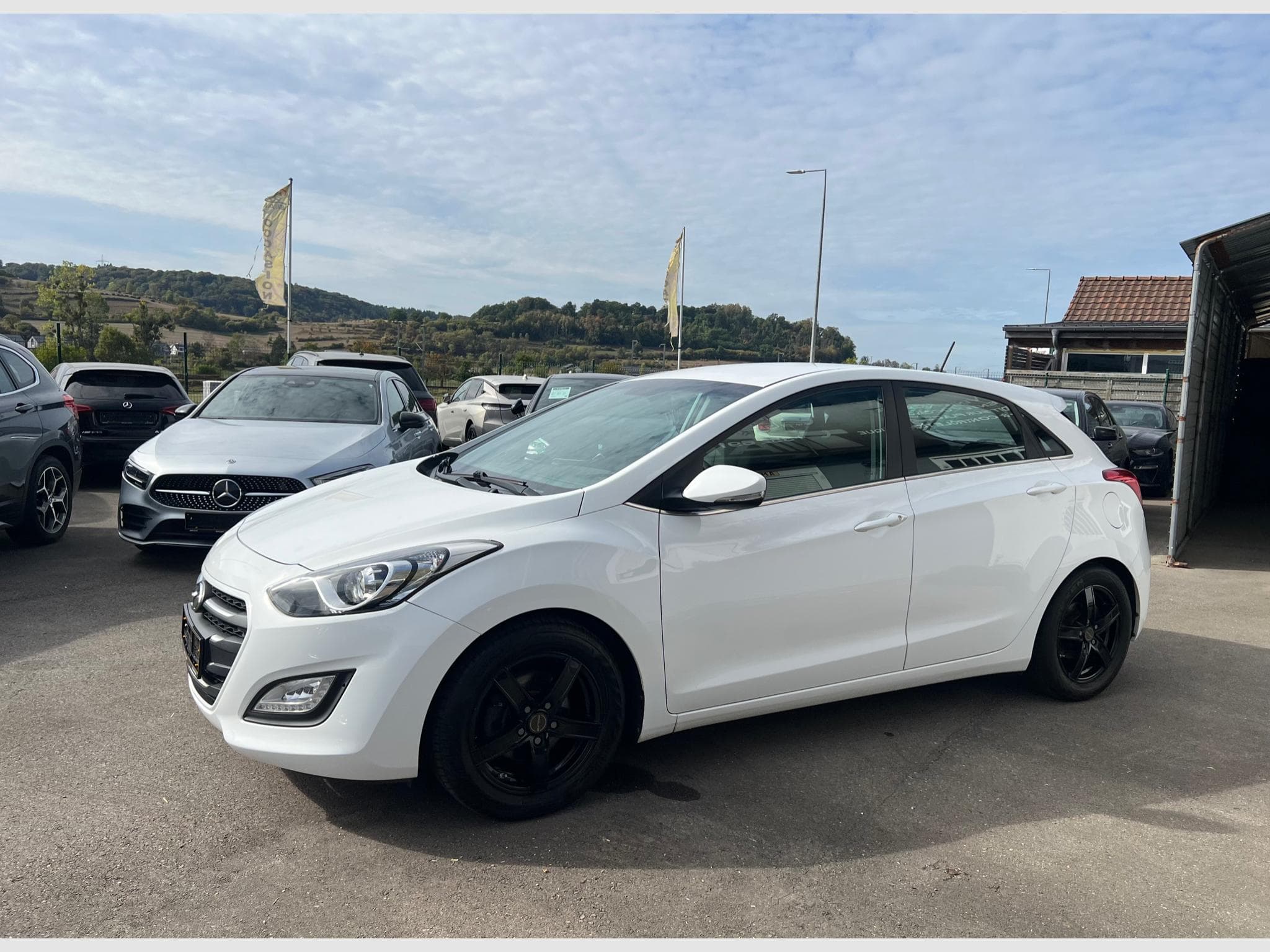 Hyundai i30 1.6 CRDi 110CV INTUITIVE (2015) - Photo 1