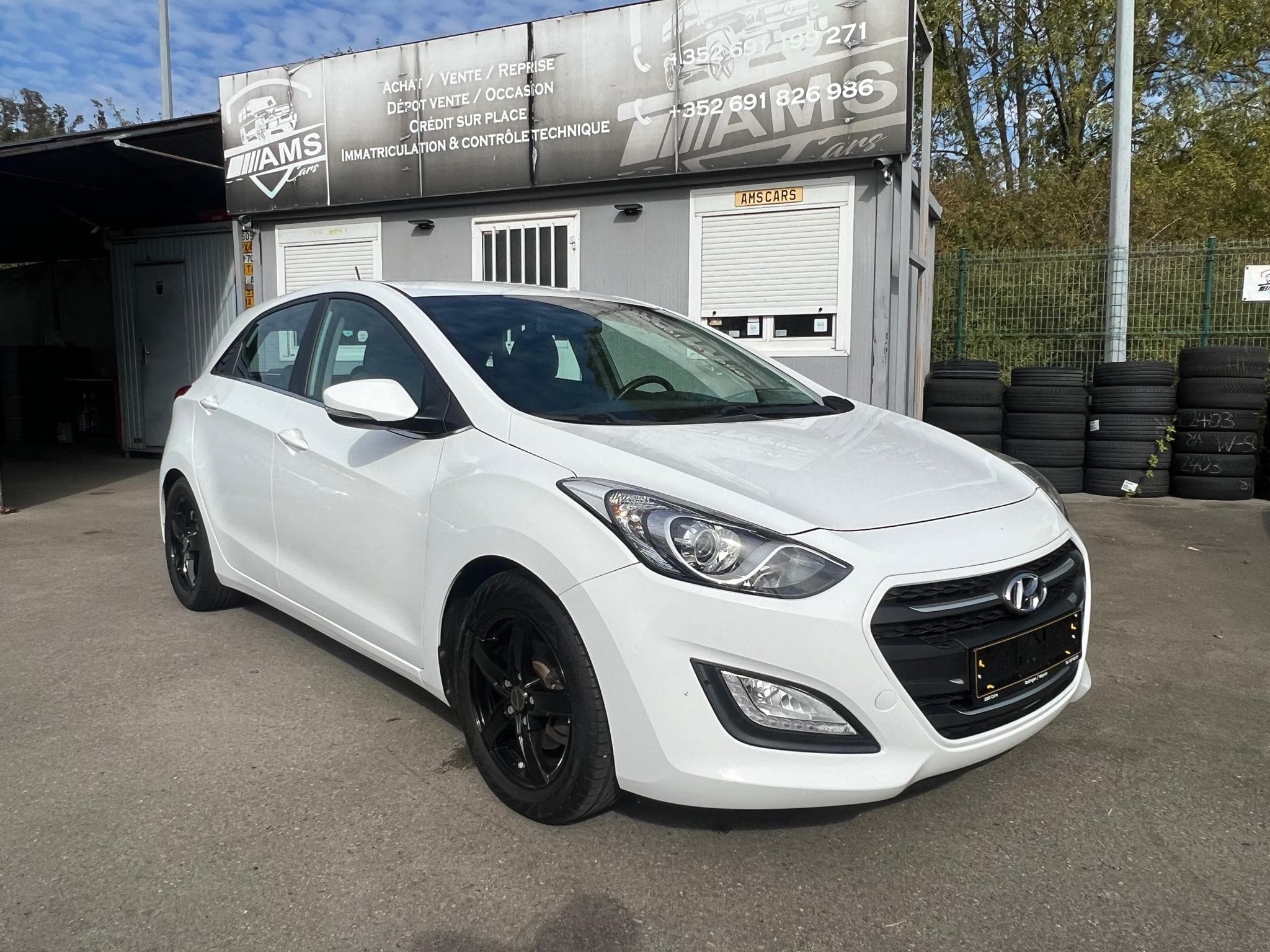 Hyundai i30 1.6 CRDi 110CV INTUITIVE (2015) - Photo 3