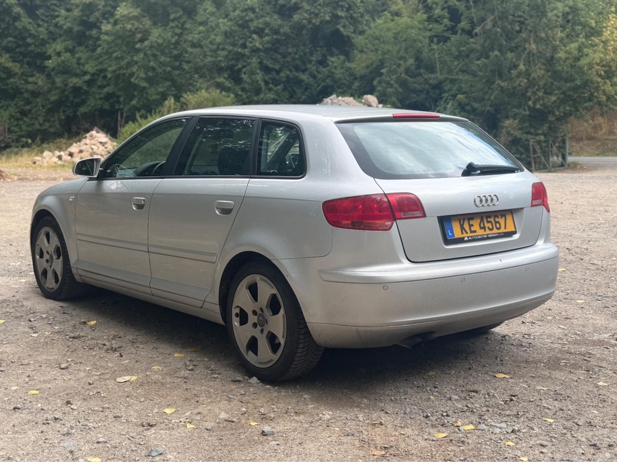 Audi A3 Sportback 2.0 Tdi 140 (2008) - Photo 2
