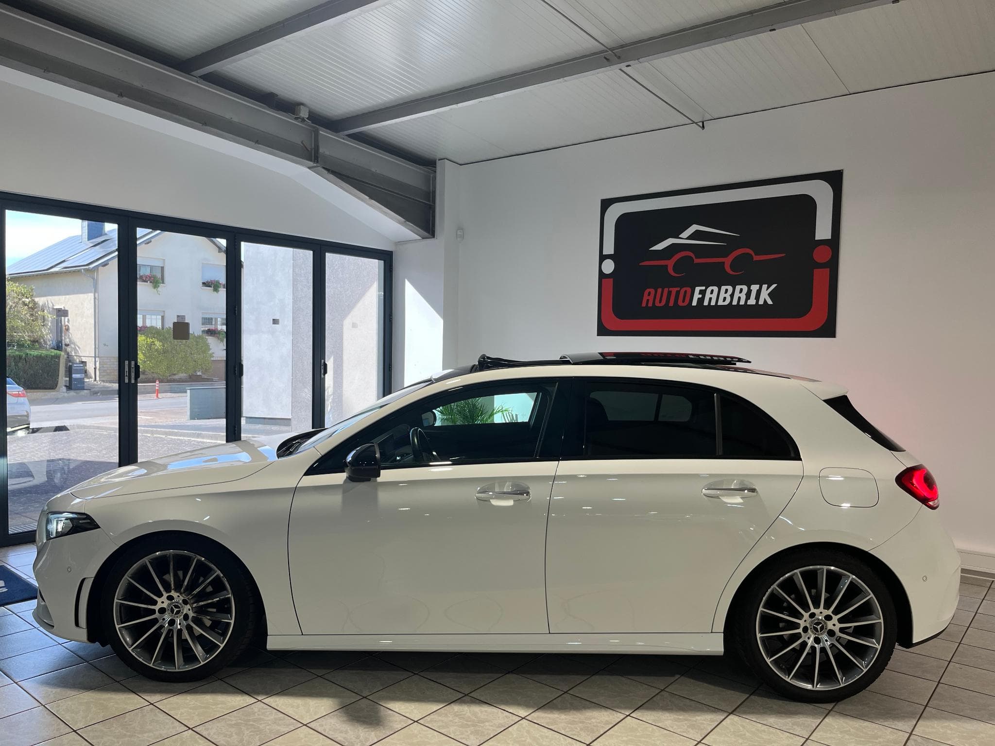 Mercedes A 200 Classe A 200 D AMG LINE 8G-DCT BVA (2020) - Foto 2