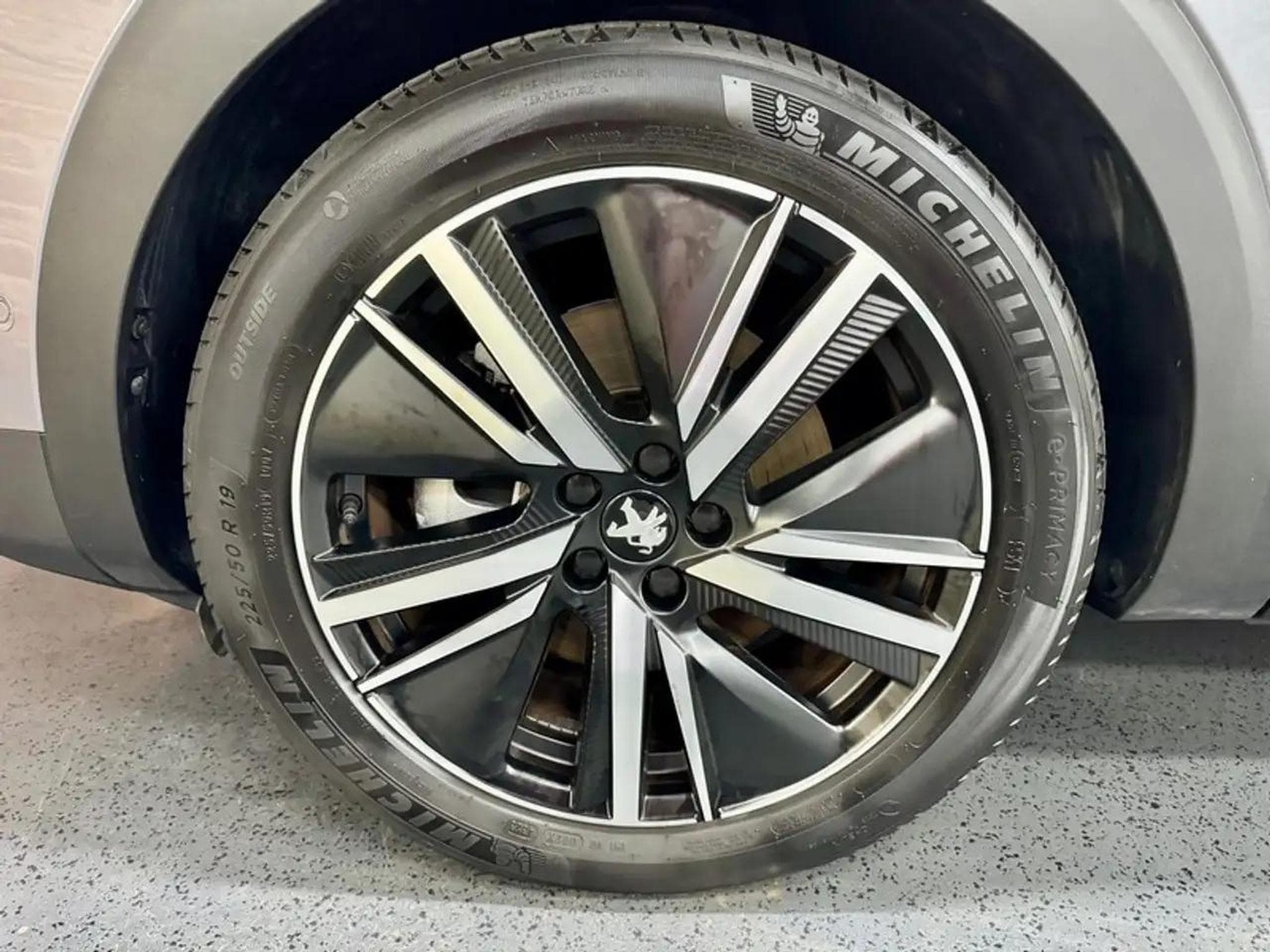 Peugeot 3008 (2024) - Photo 3