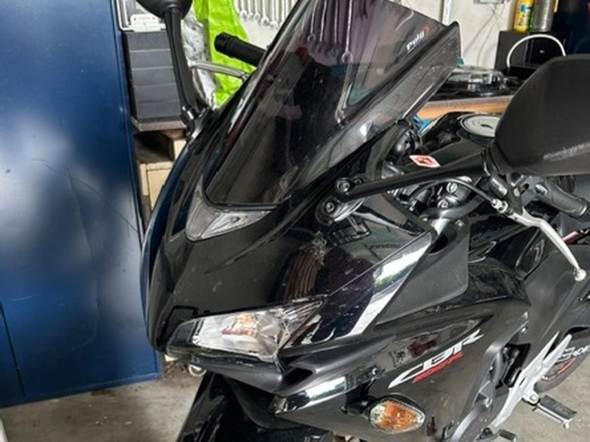 Honda CBR 500R (2015) - Photo 1