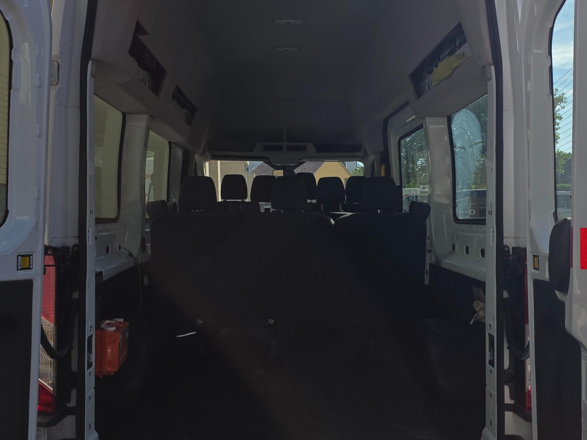 Ford Transit Rehaussé 9 places (2019) - Foto 7