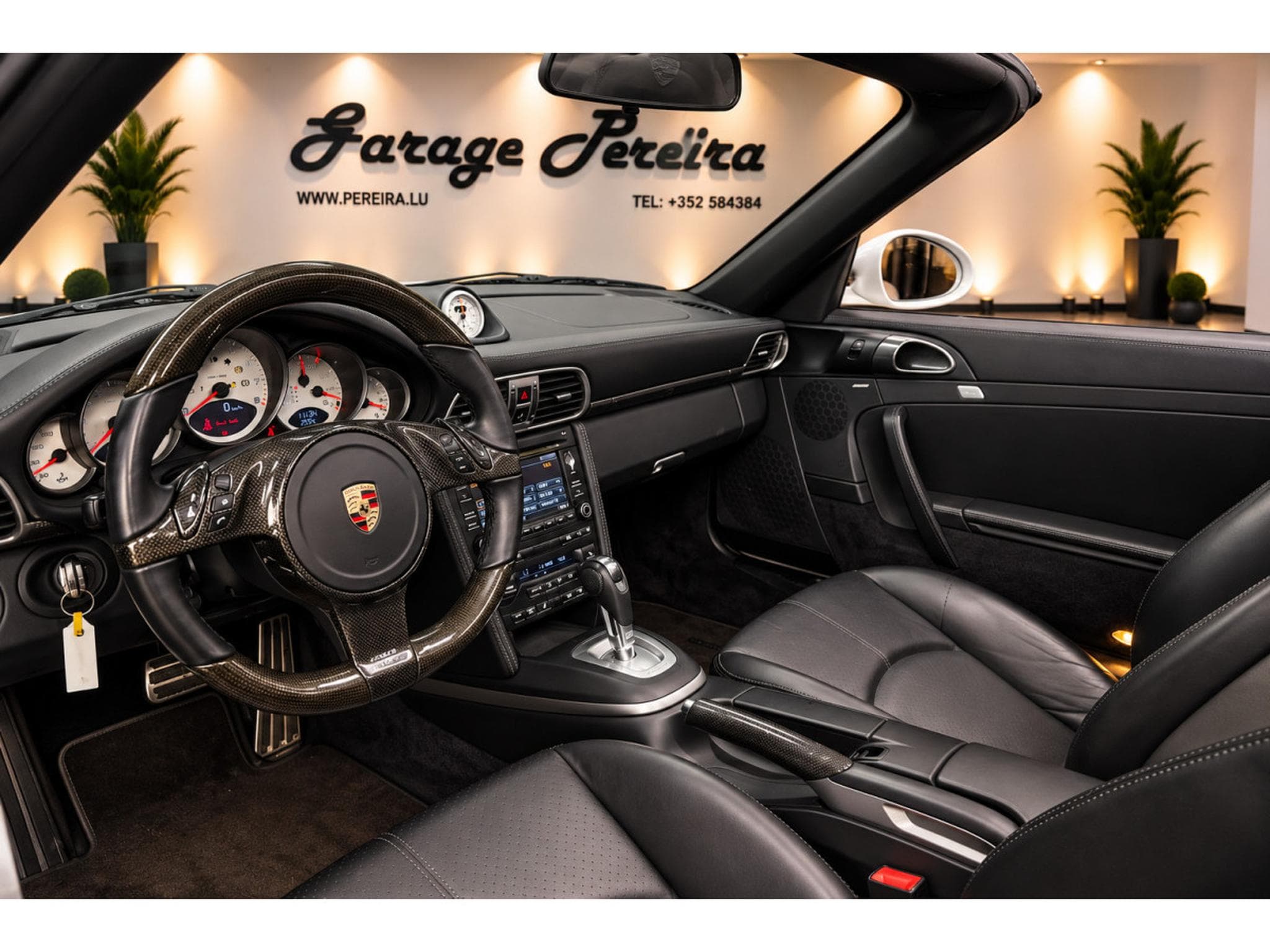 Porsche 911 997 phase 2 Carrera 4S Cabriolet Cuir Gps Carnet complet (2009) - Photo 9