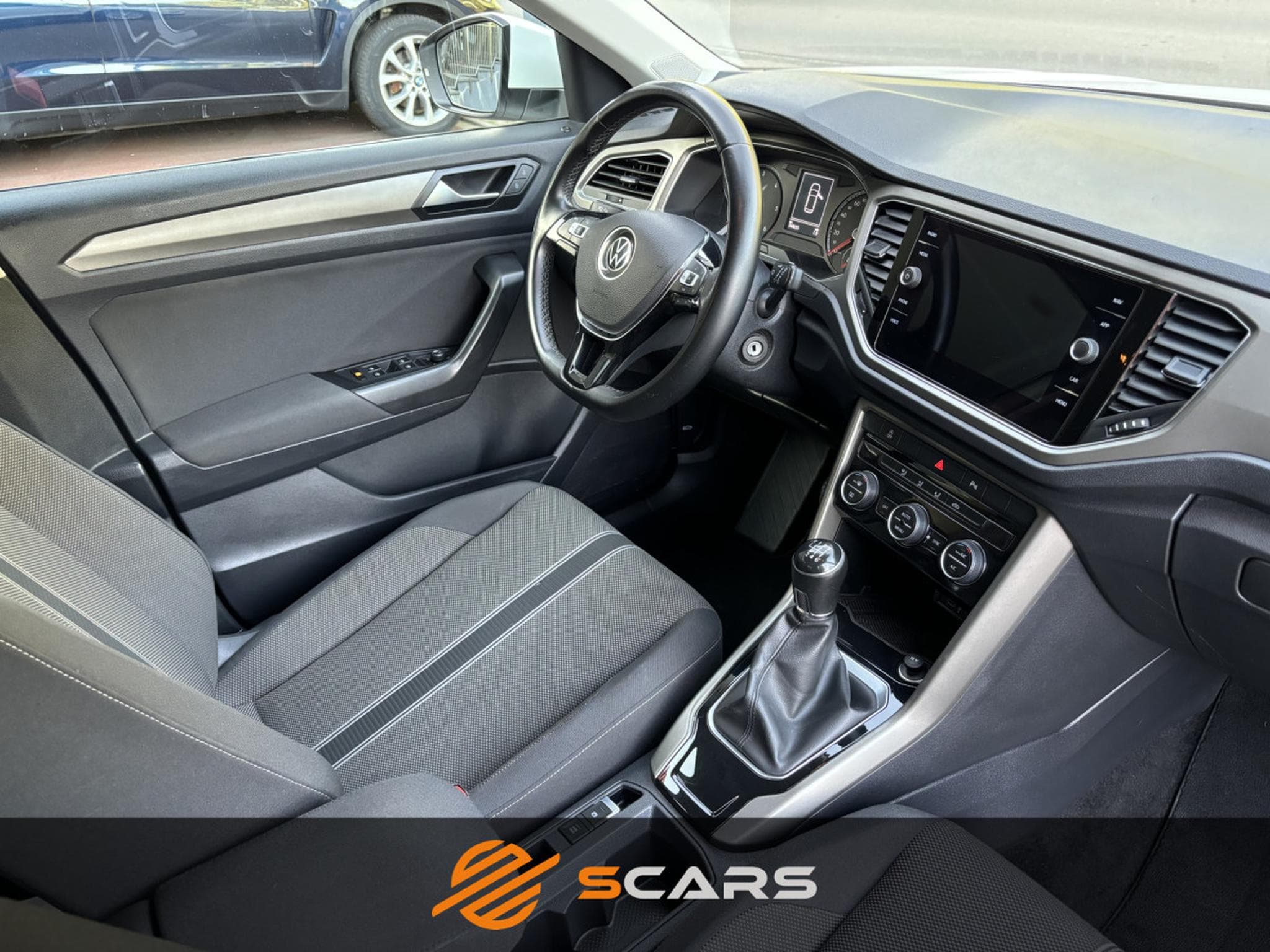 VW T-Roc 2.0 TDI 116cv (2021) - Foto 8
