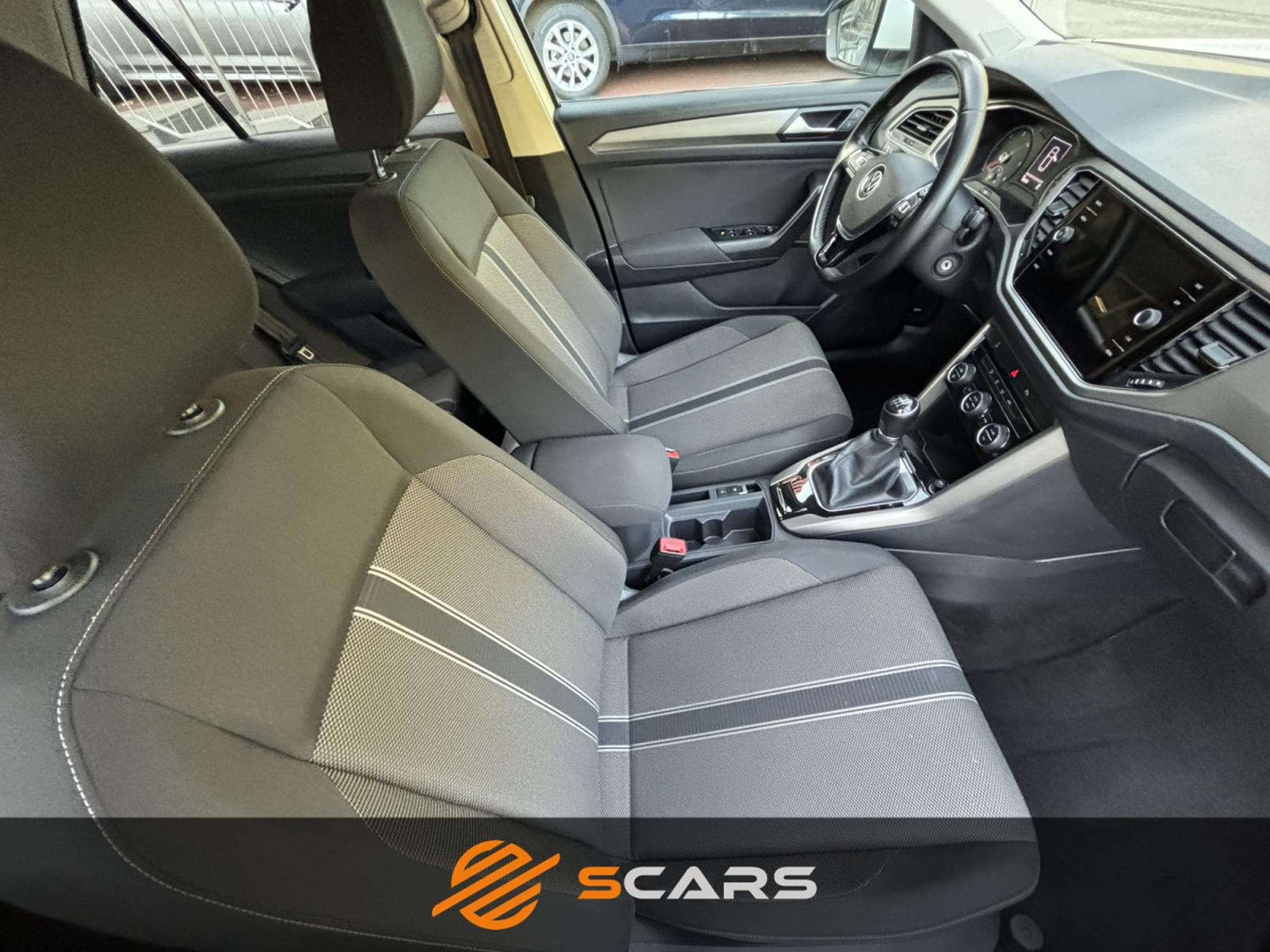 VW T-Roc 2.0 TDI 116cv (2021) - Foto 12