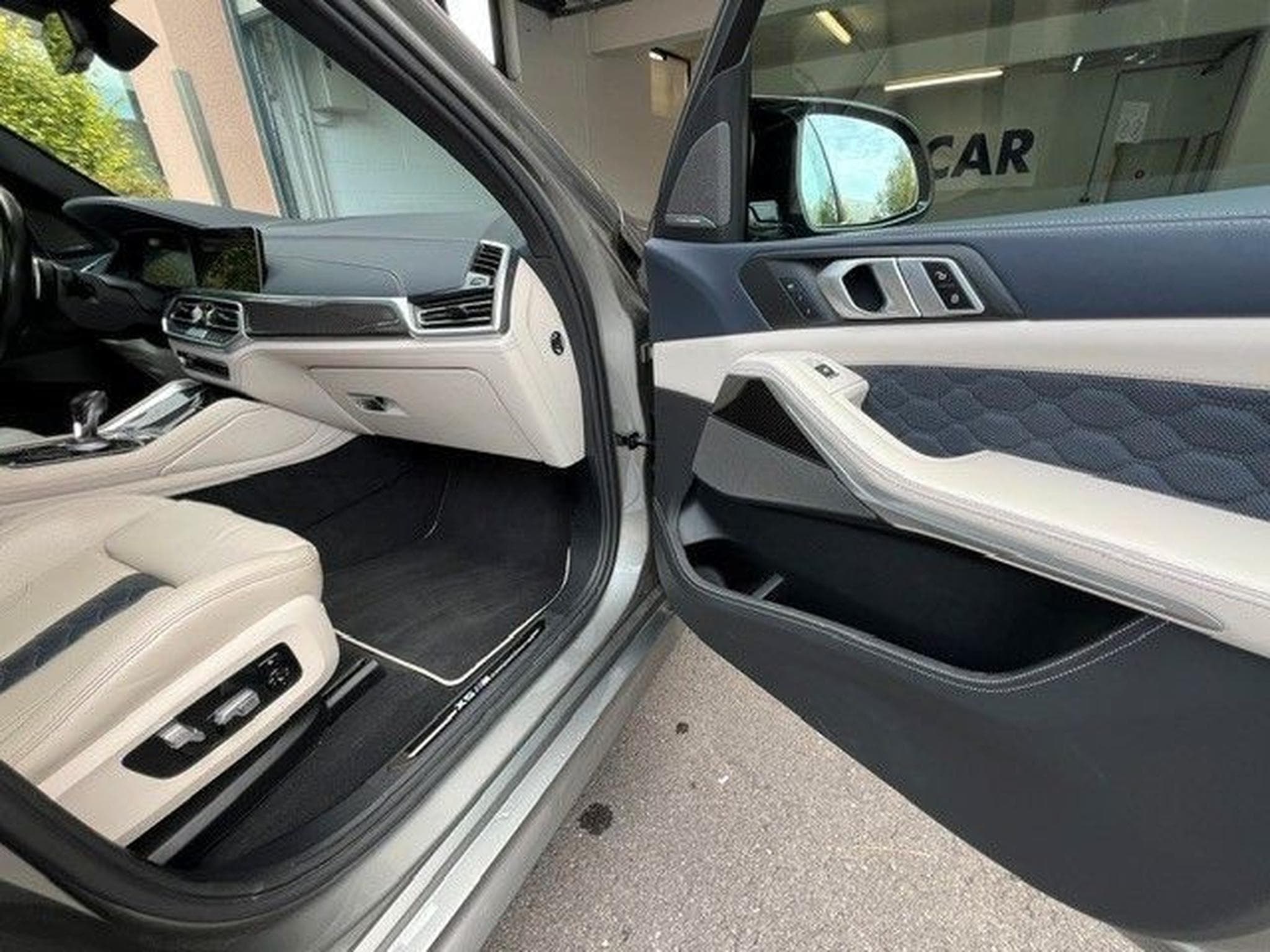 BMW X5 M Competition - VOLL - panorama (2021) - Photo 12