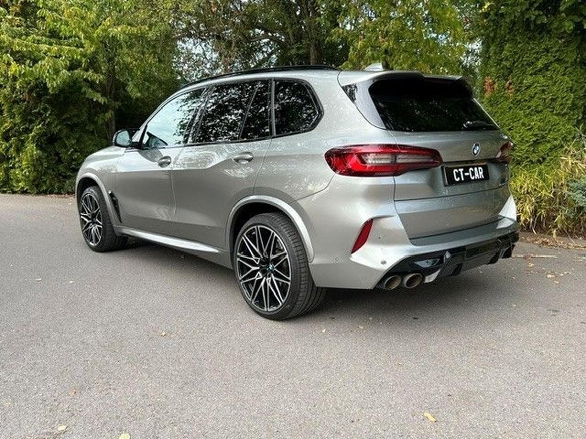 BMW X5 M Competition - VOLL - panorama (2021) - Photo 17