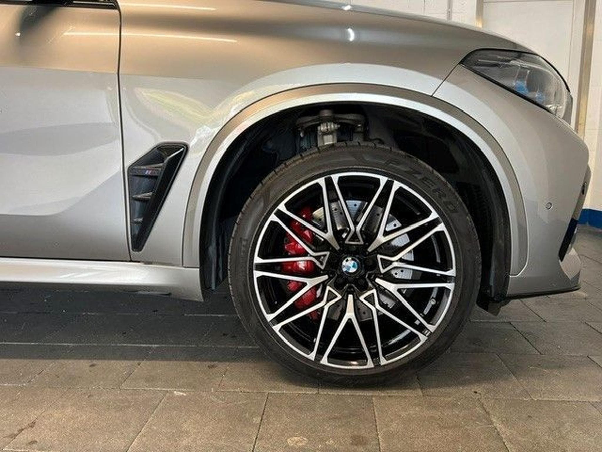 BMW X5 M Competition - VOLL - panorama (2021) - Photo 24