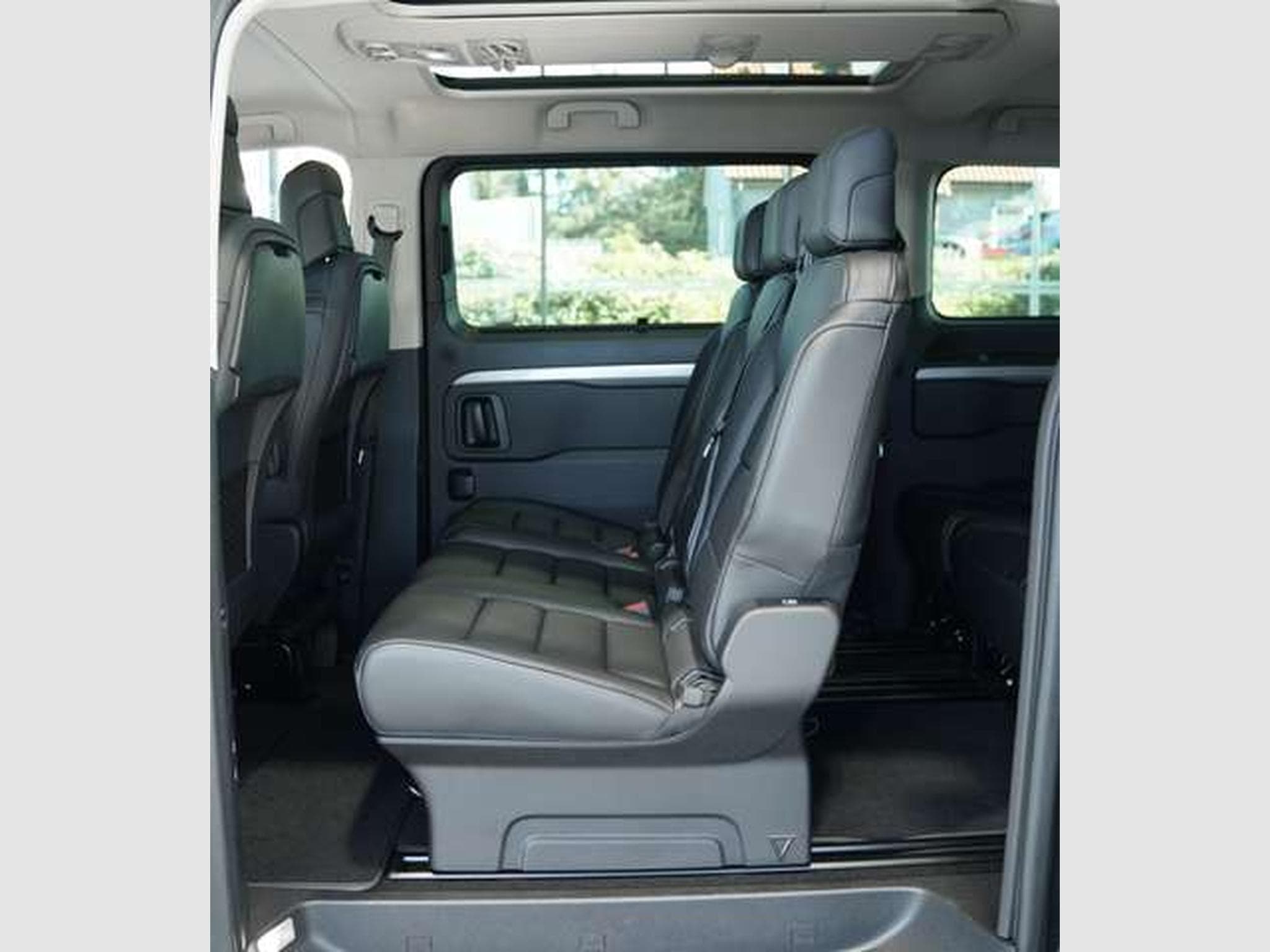 Citroen Spacetourer Max M *1.Hand *VIP-Paket*AHK*8-Sitze (2025) - Foto 26