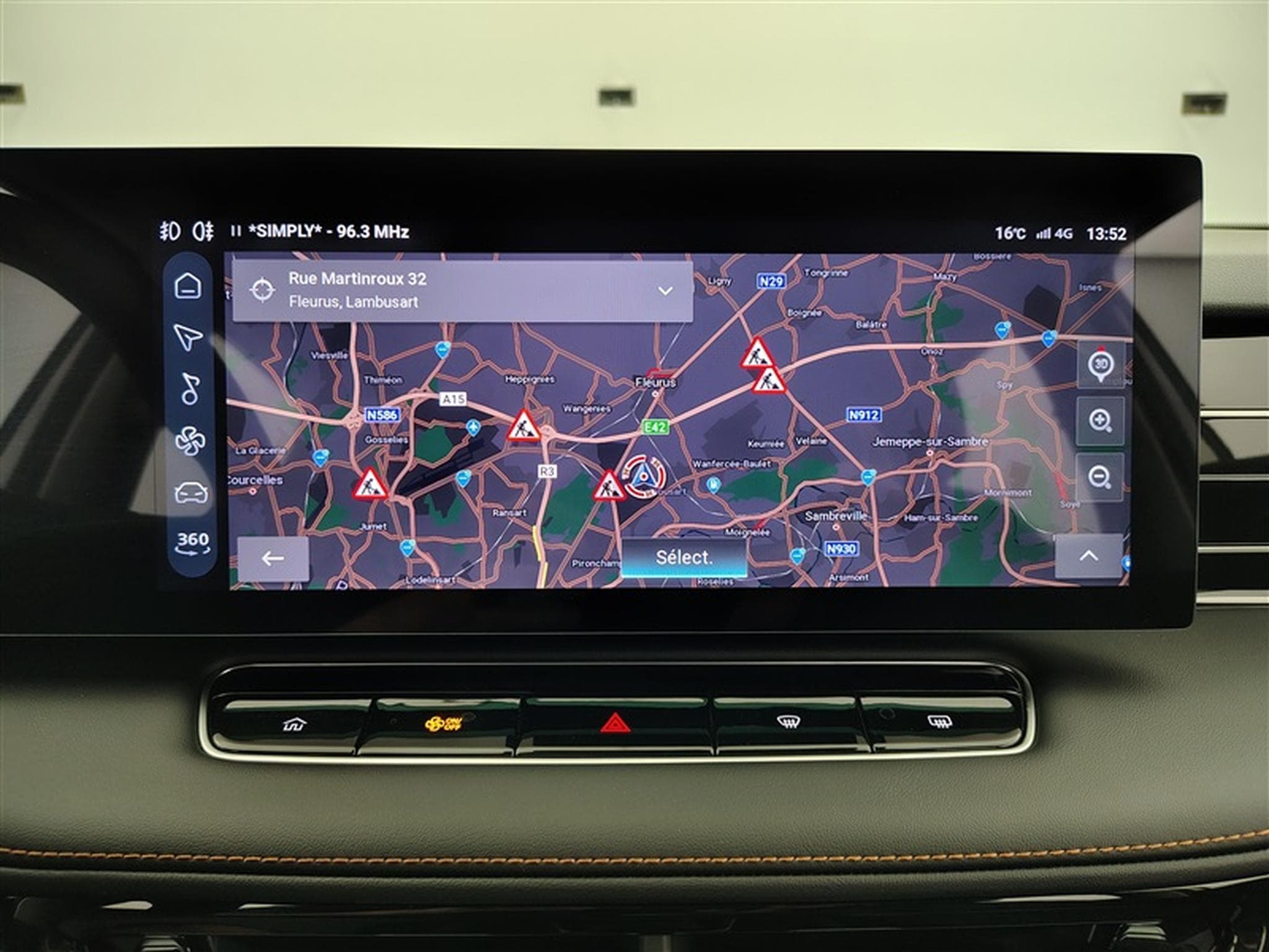 MG HS 1.5 Hybrid+ Luxury NAVI / FULL LED / CUIR / CAMERA 360° (2026) - Photo 11