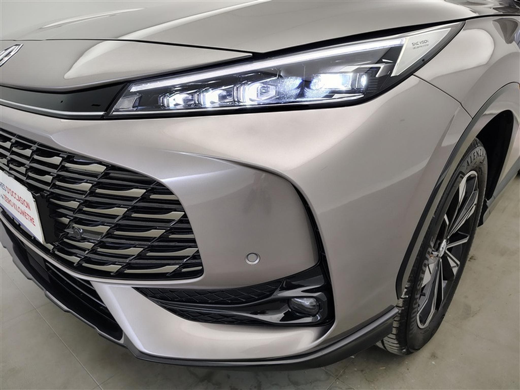 MG HS 1.5 Hybrid+ Luxury NAVI / FULL LED / CUIR / CAMERA 360° (2026) - Photo 15