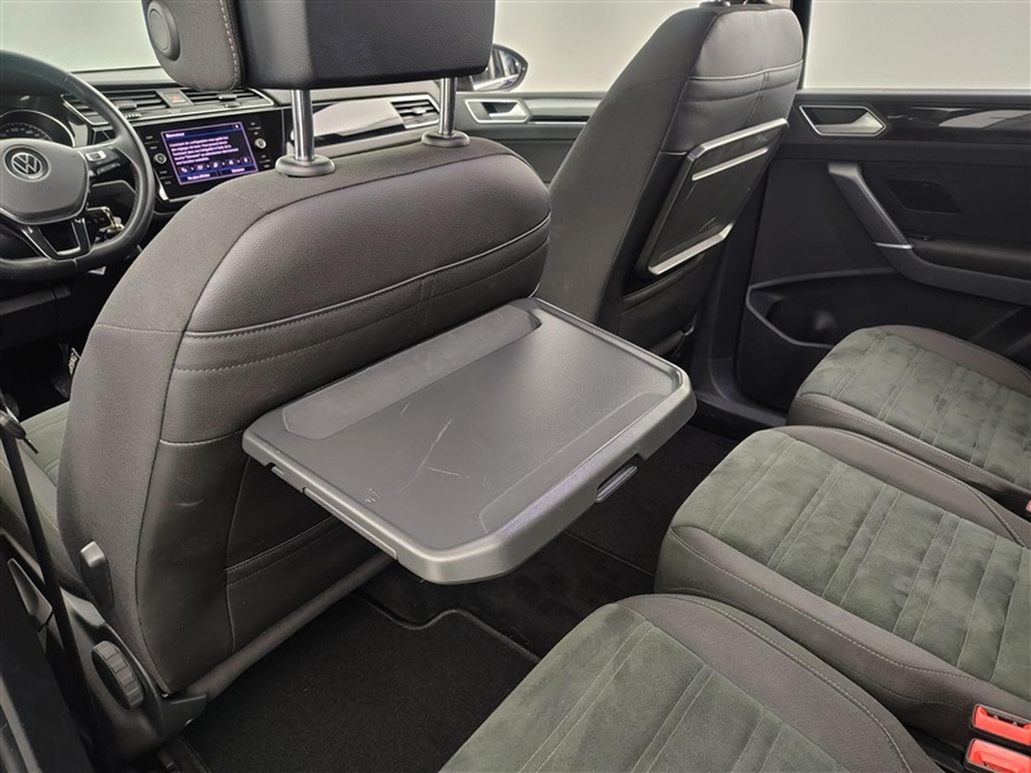 VW Touran 2.0 TDi SCR Highline 7PL/ALCANTARA/NAVI/JA/PDC (2021) - Photo 19